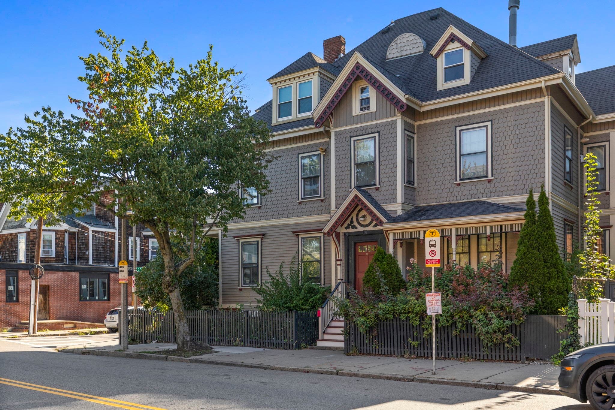 164 Boston St # 3, Boston MA 02125