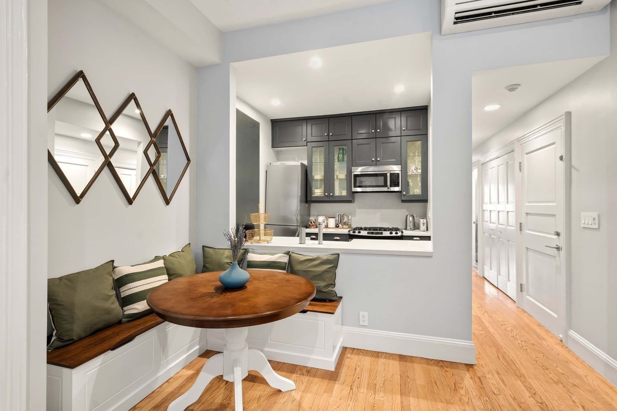 Condominium at 209 W Canton St # 3, Boston MA 02116, photo 6 of 23
