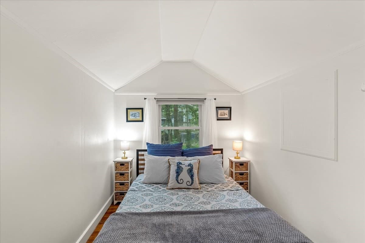 Single Family Residence at 207 Bartlett Rd, Plymouth MA 02360, Plymouth, photo 22 of 36