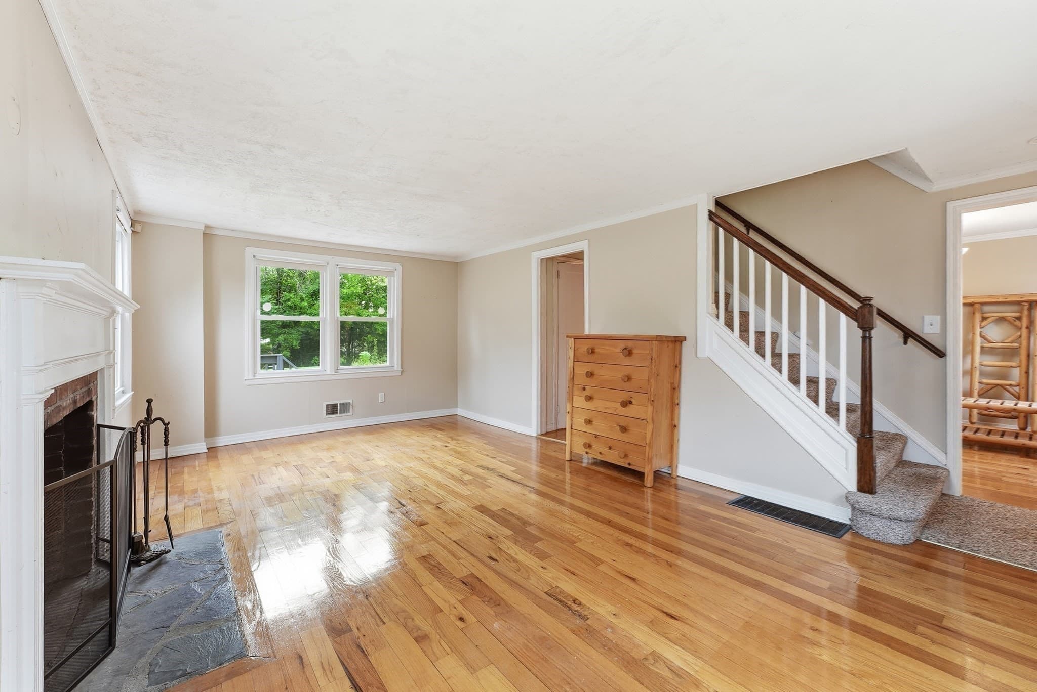 Single Family Residence at 76 Fenway Dr., Springfield MA 01119, Springfield, photo 17 of 42