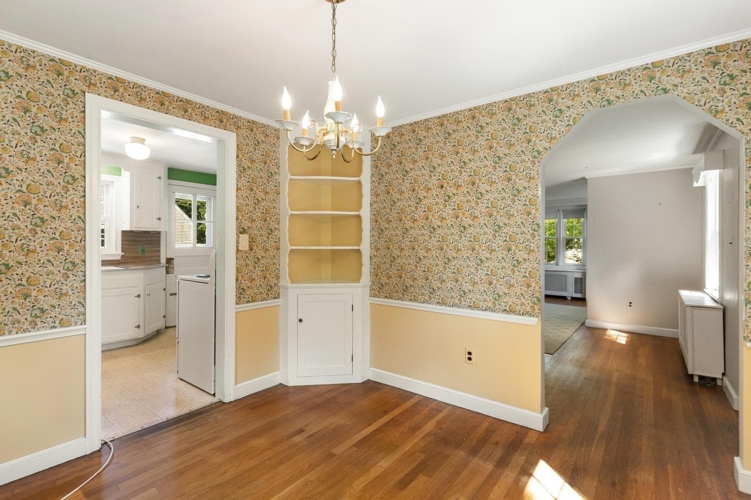 Single Family Residence at 159 Howard Street, Reading MA 01867, Reading, photo 13 of 26