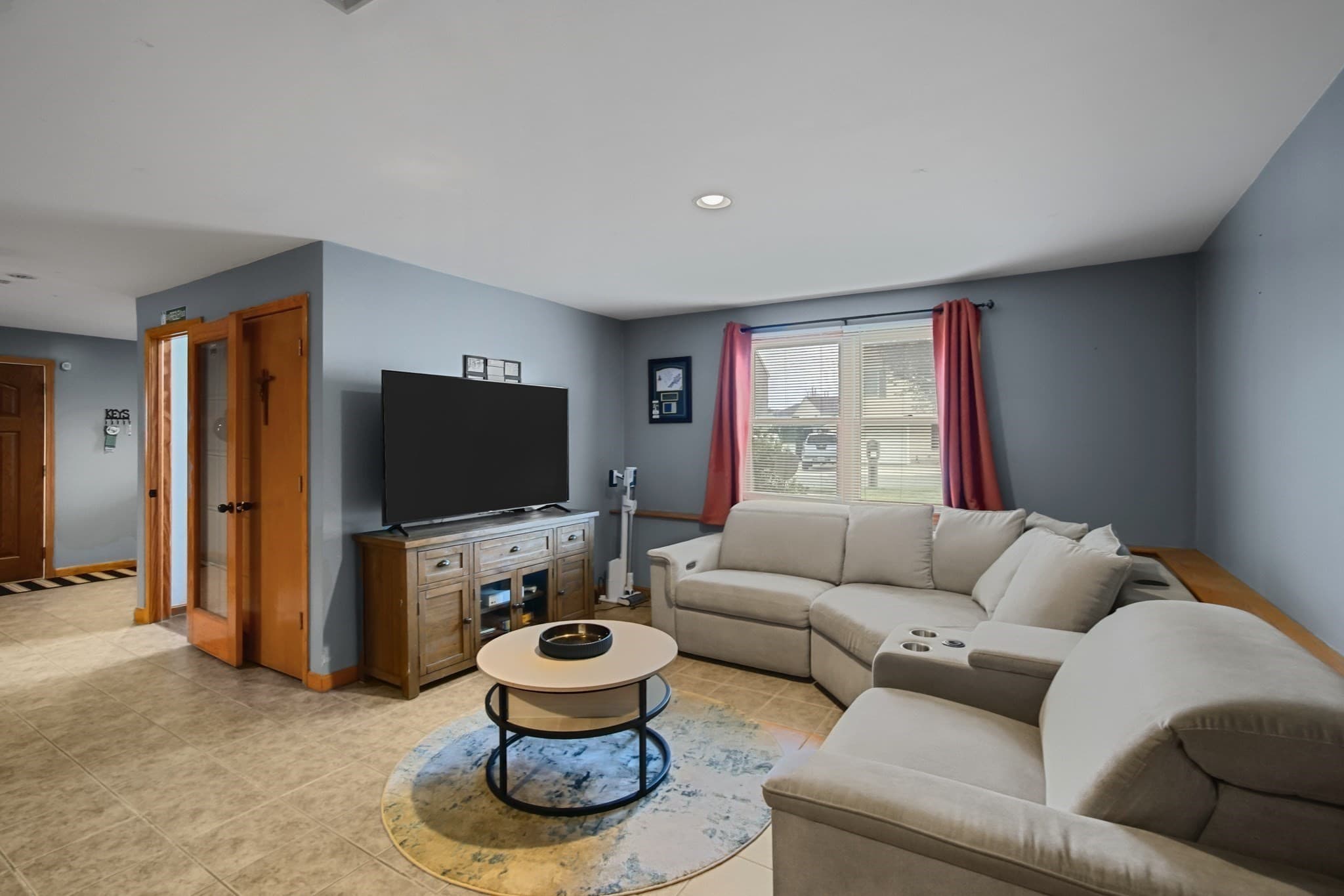 Single Family Residence at 52 Family Dr, Fall River MA 02721, Fall River, photo 31 of 42
