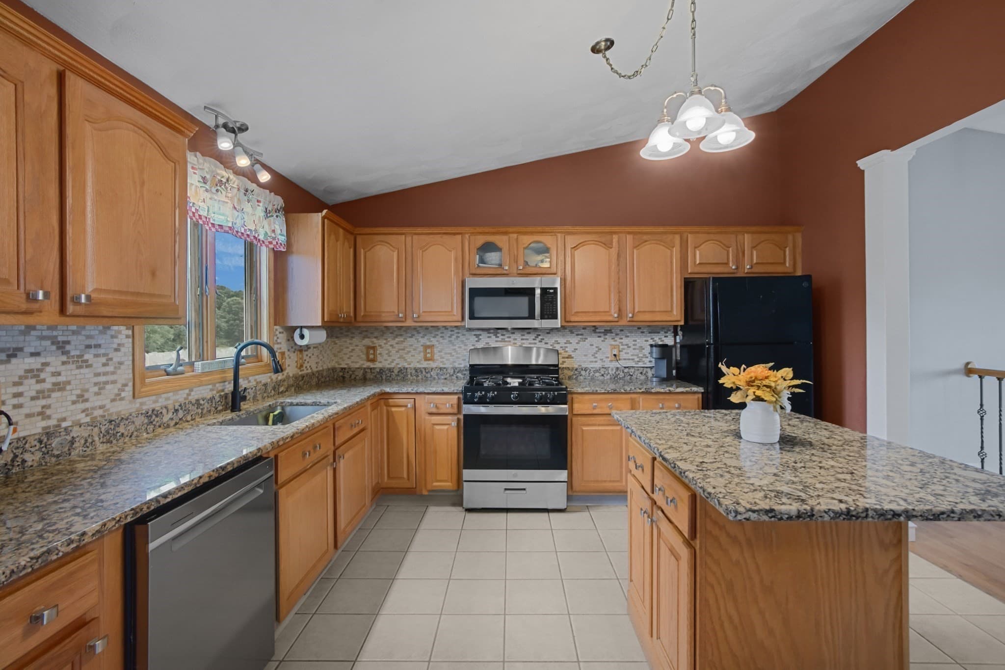 Single Family Residence at 52 Family Dr, Fall River MA 02721, Fall River, photo 8 of 42