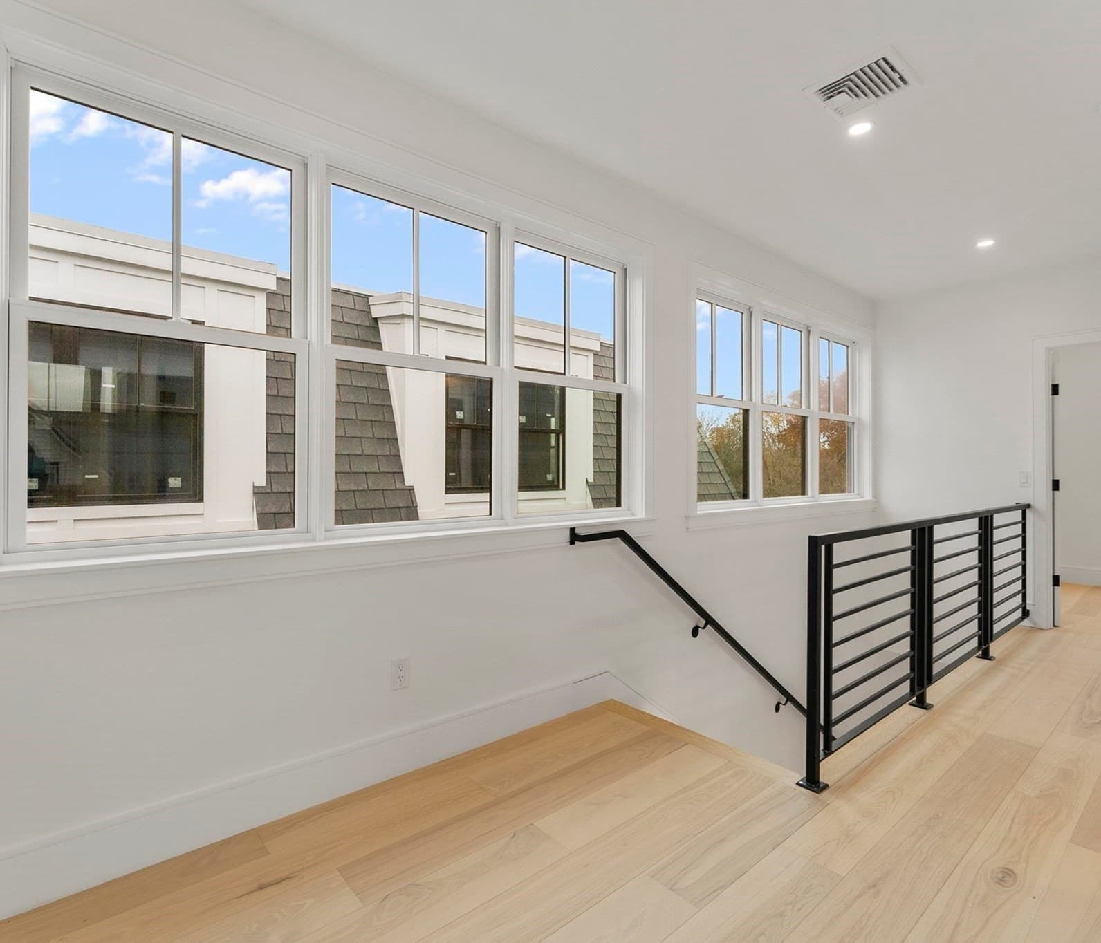 Condominium at 327 Alewife Brook Pkwy # B, Somerville MA 02144, Somerville, photo 18 of 41