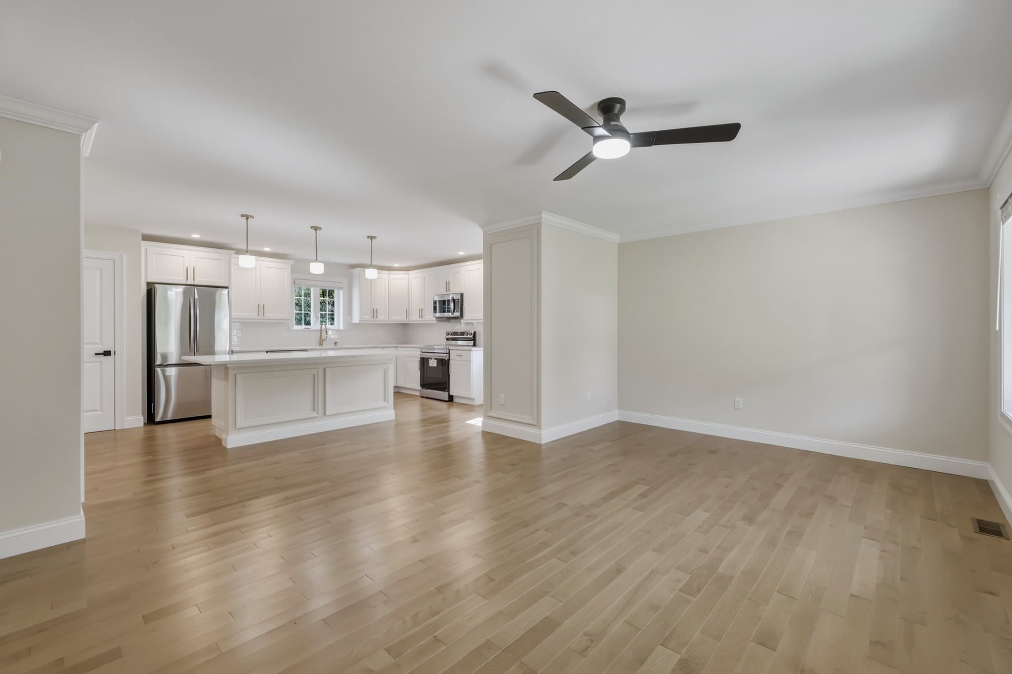 Condominium at 16 Gunn Rd. Ext # B, Southampton MA 01073, Southampton, photo 13 of 34