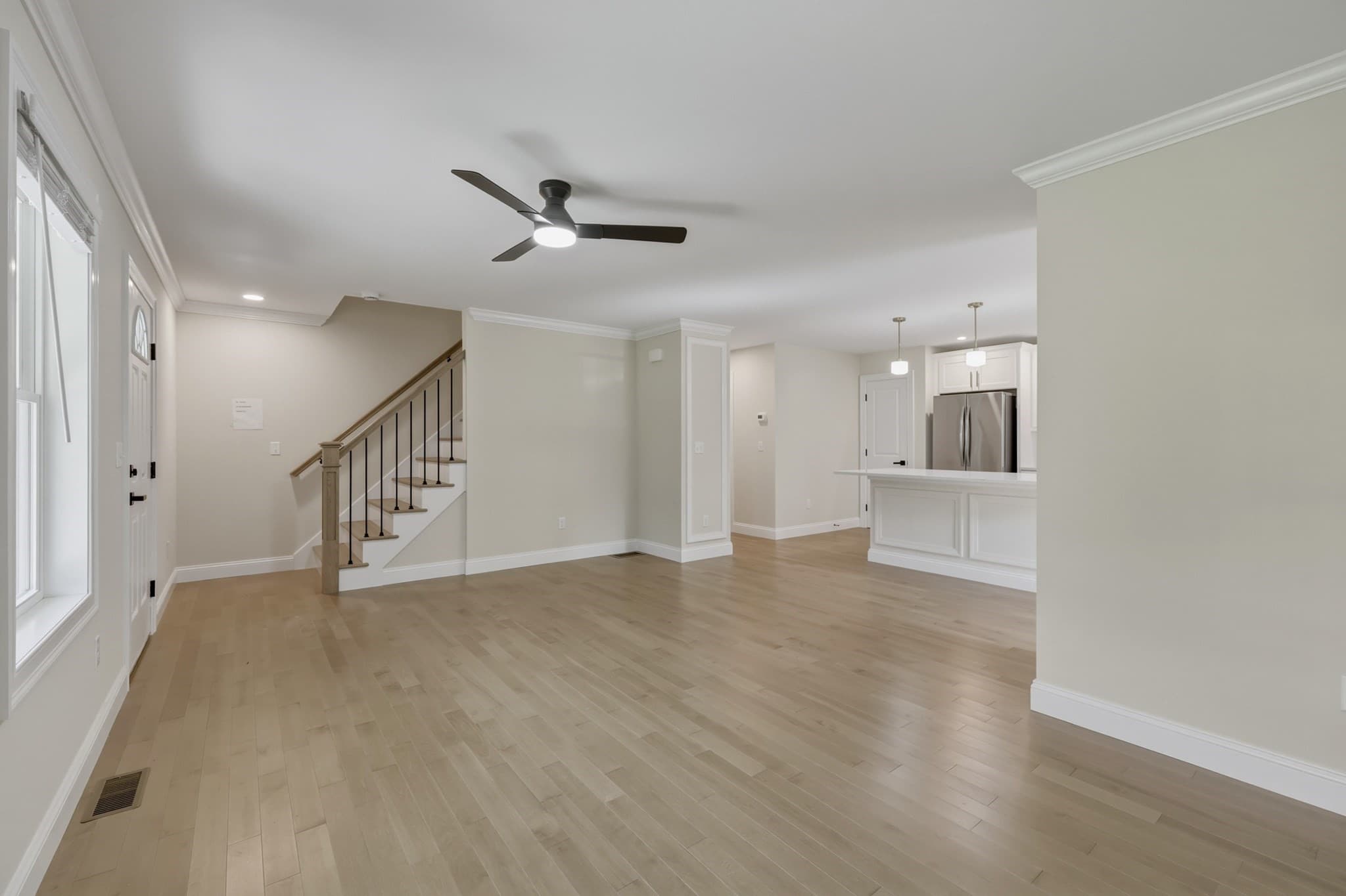 Condominium at 16 Gunn Rd. Ext # B, Southampton MA 01073, Southampton, photo 12 of 34