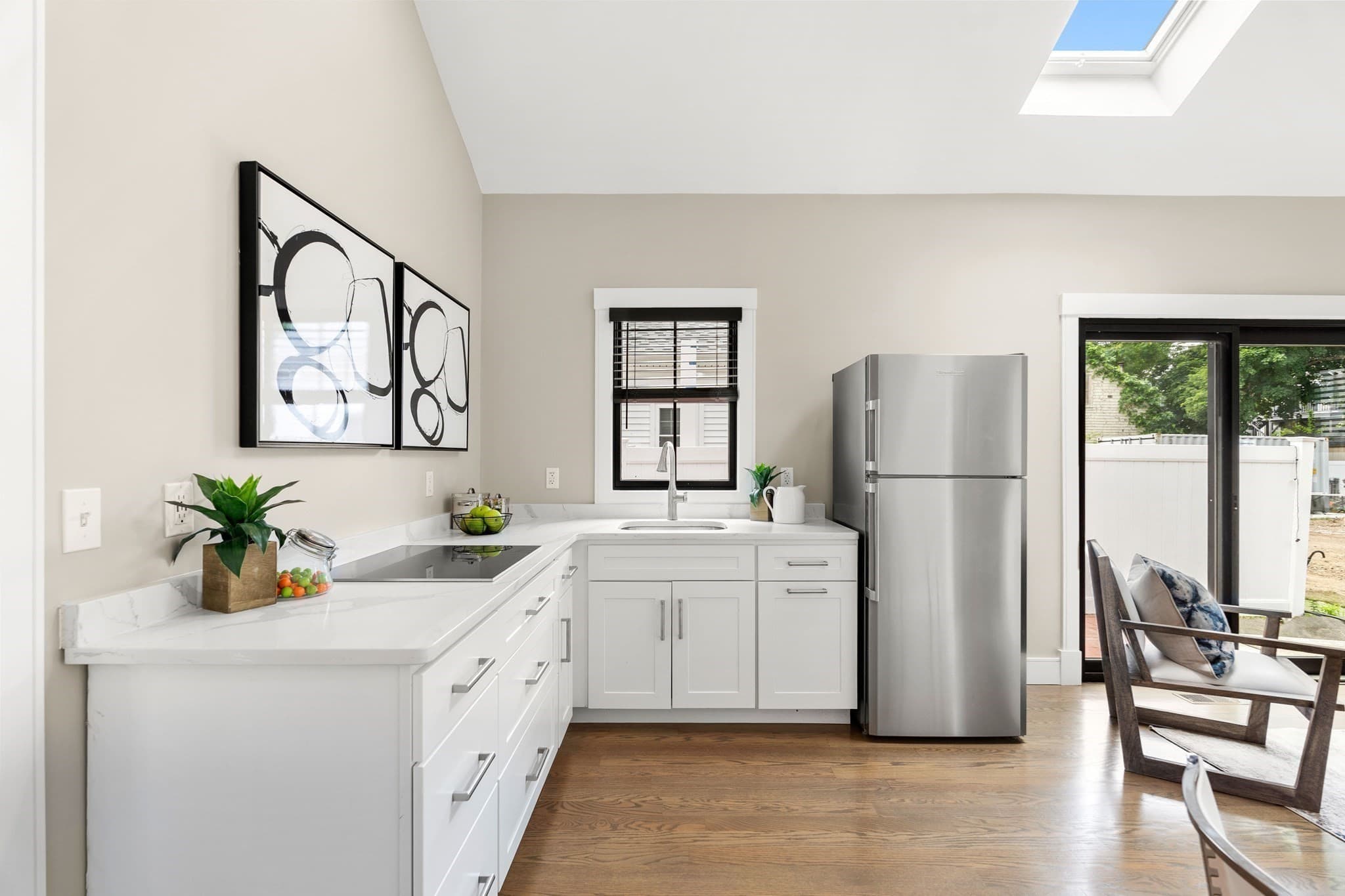 Condominium at 20 Plain St # 20, Boston MA 02122, photo 15 of 32