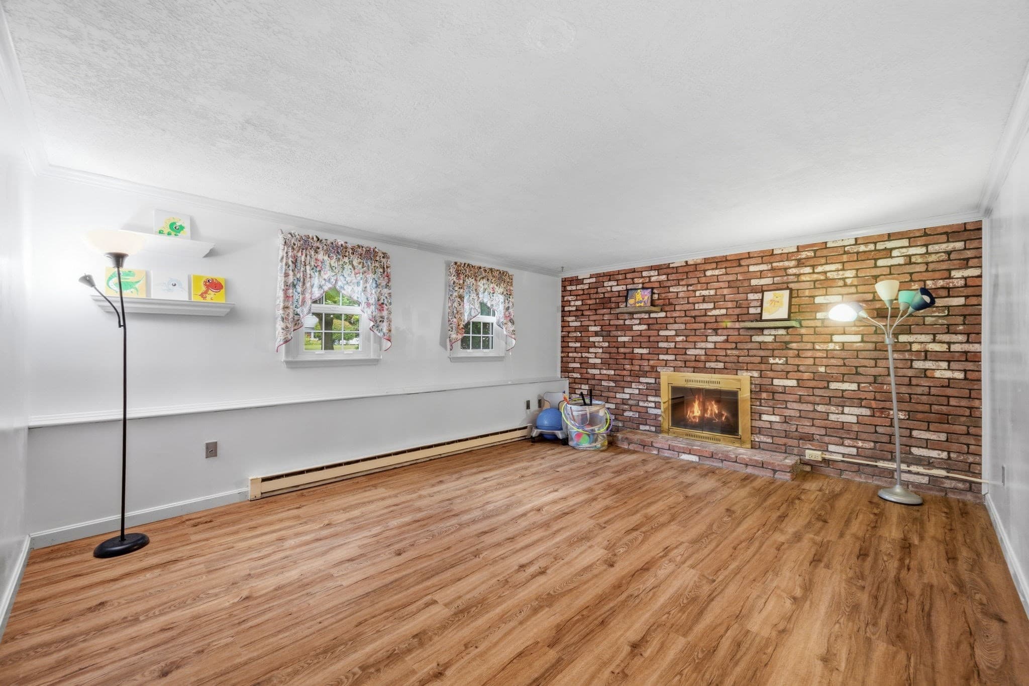 Single Family Residence at 25 Oak Ridge Way, Shrewsbury MA 01545, Shrewsbury, photo 22 of 35
