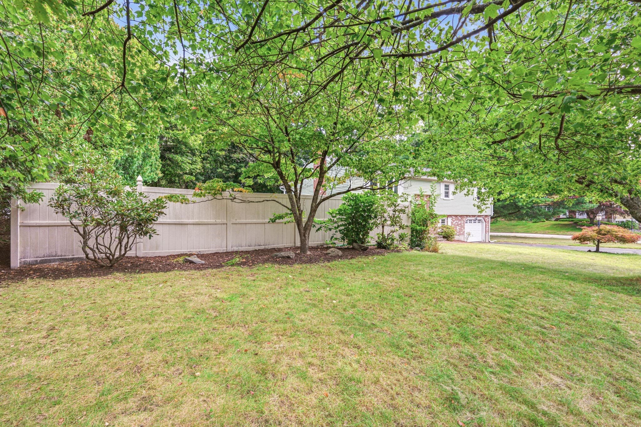 Single Family Residence at 25 Oak Ridge Way, Shrewsbury MA 01545, Shrewsbury, photo 35 of 35