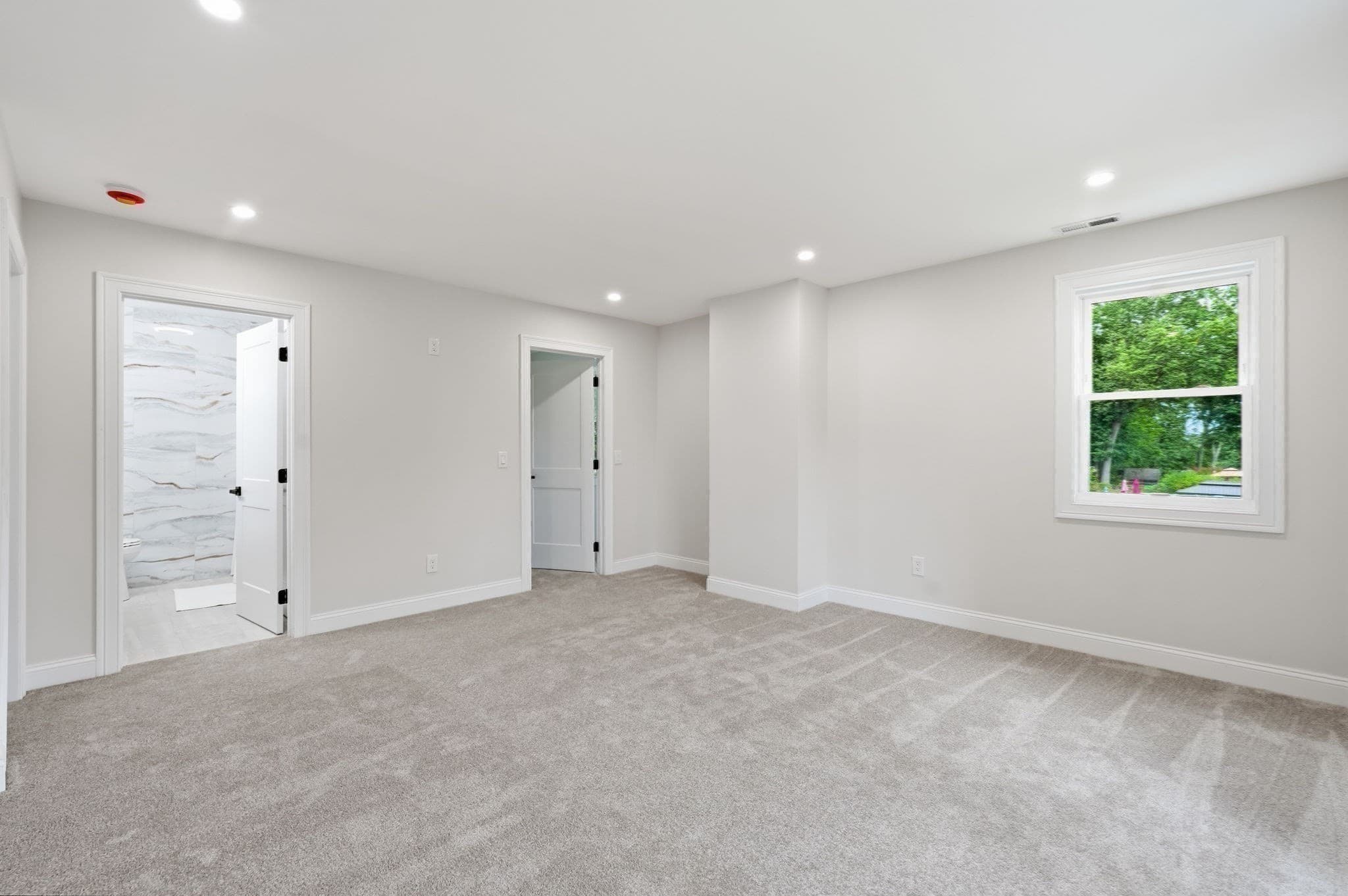 Single Family Residence at 19 Linwood Dr, Wilbraham MA 01095, Wilbraham, photo 22 of 42