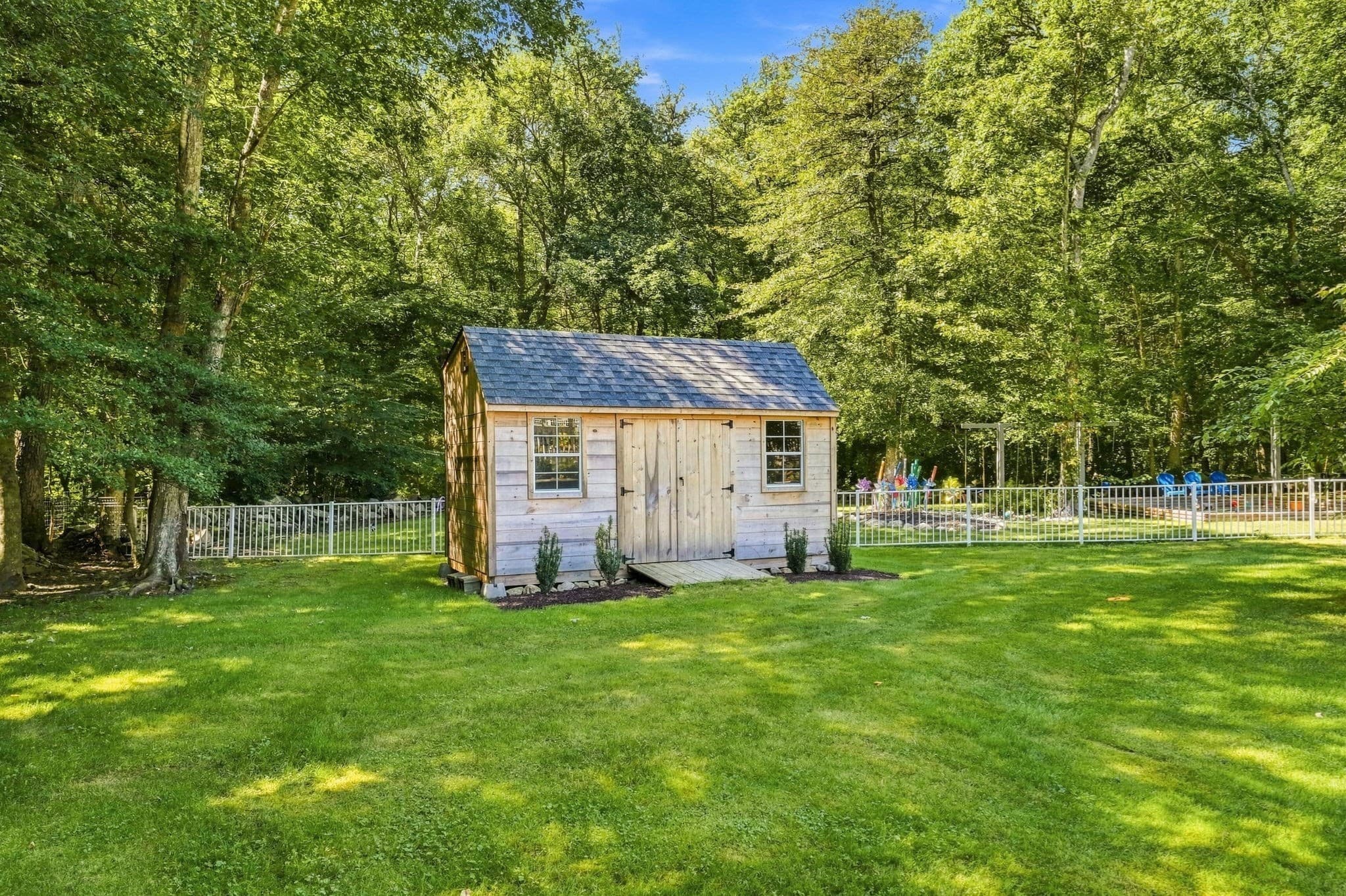 Single Family Residence at 11 Pachet Brook Rd, Little Compton RI 02837, Little Compton, photo 30 of 35