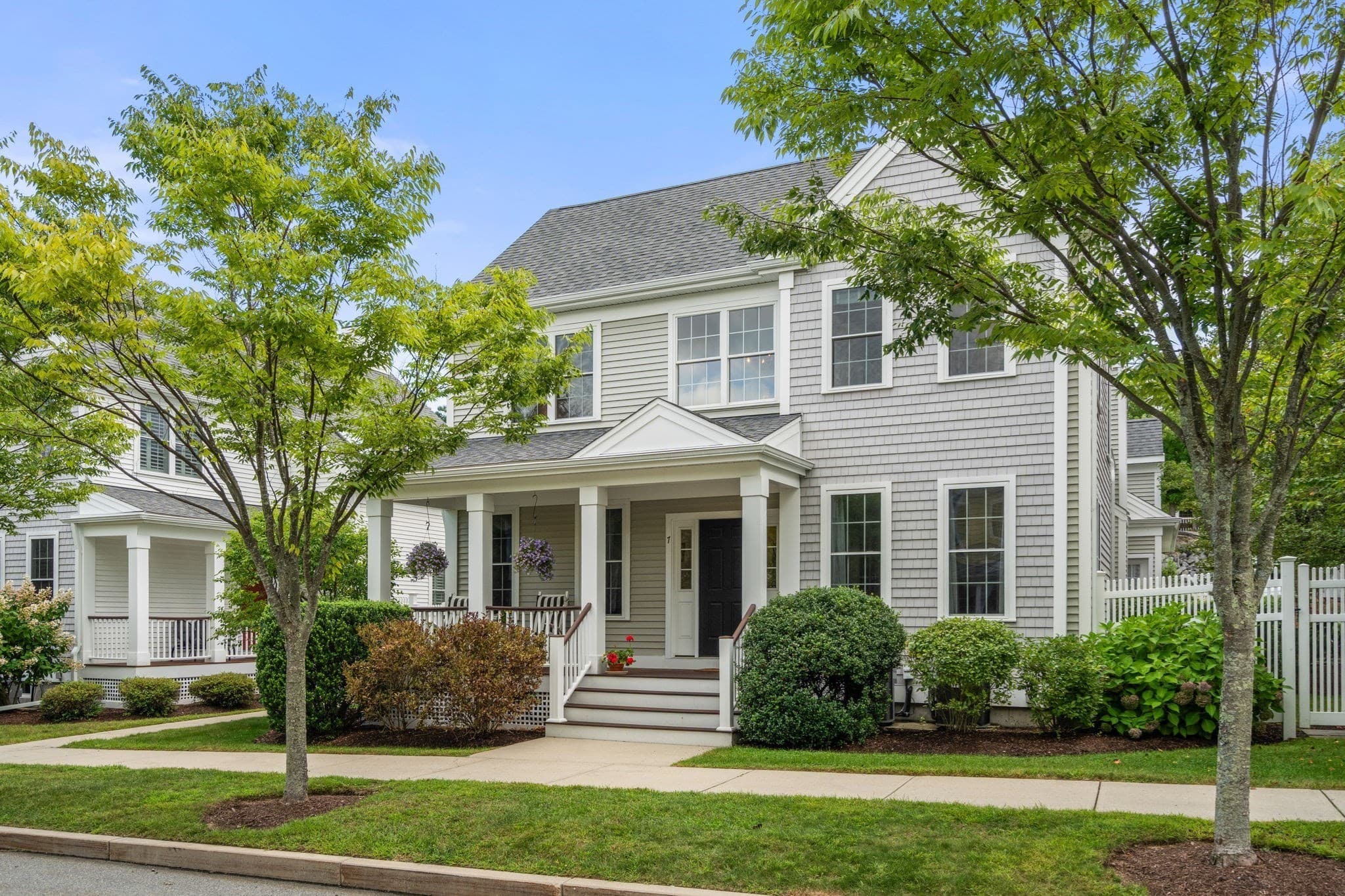 Condominium at 7 Barretts Rd # 7, Hudson MA 01749, Hudson, photo 2 of 41