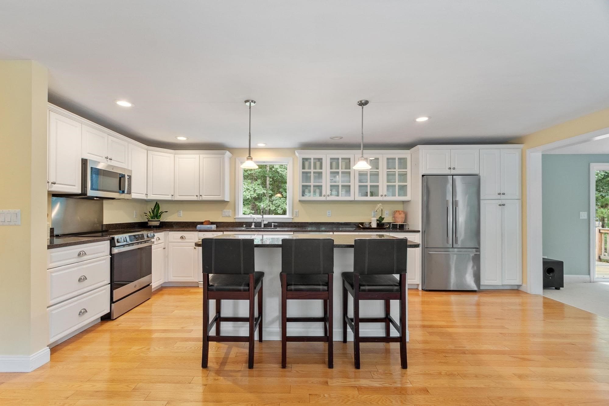 Single Family Residence at 160 Groton Rd, Westford MA 01886, Westford, photo 8 of 36