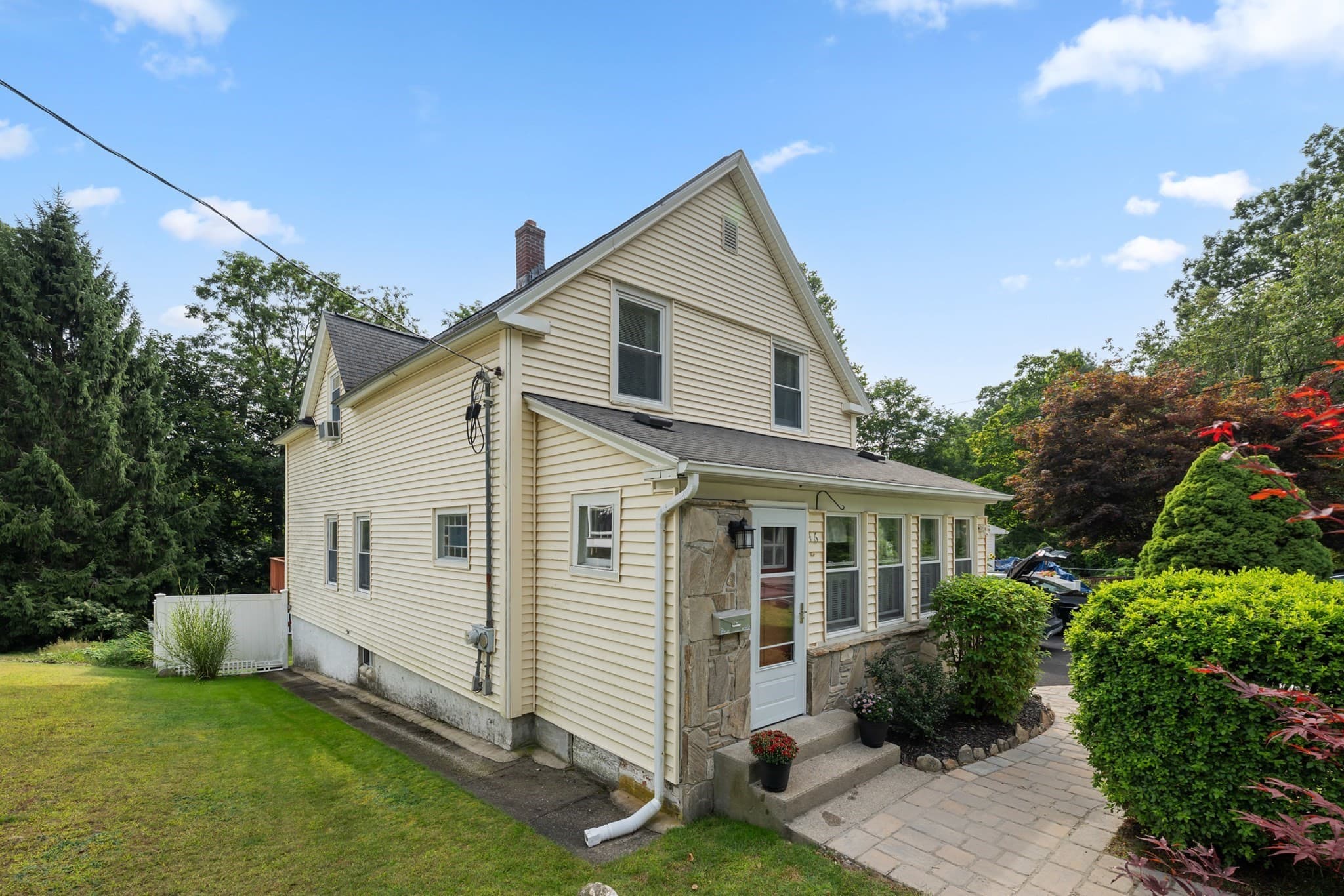 46 Chester Street, Worcester MA 01605