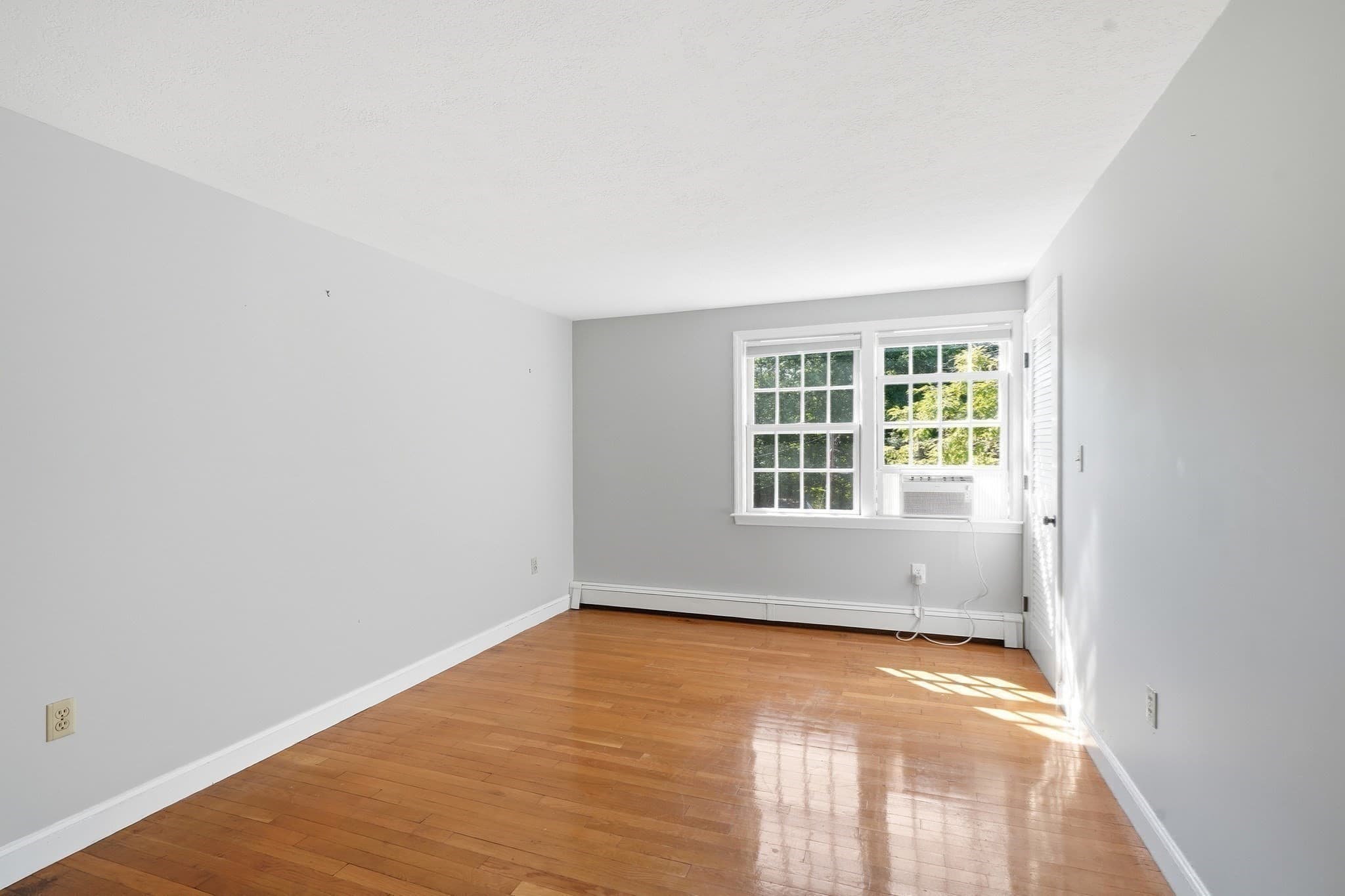 Single Family Residence at 26 Old Coach Rd, Cohasset MA 02025, Cohasset, photo 25 of 40