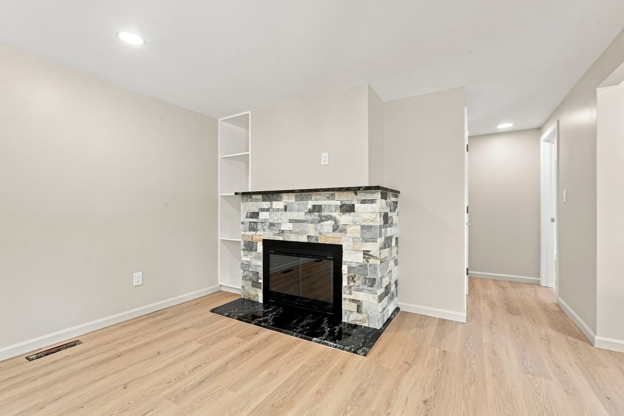 Single Family Residence at 110 Mountain View St, South Hadley MA 01075, South Hadley, photo 12 of 42