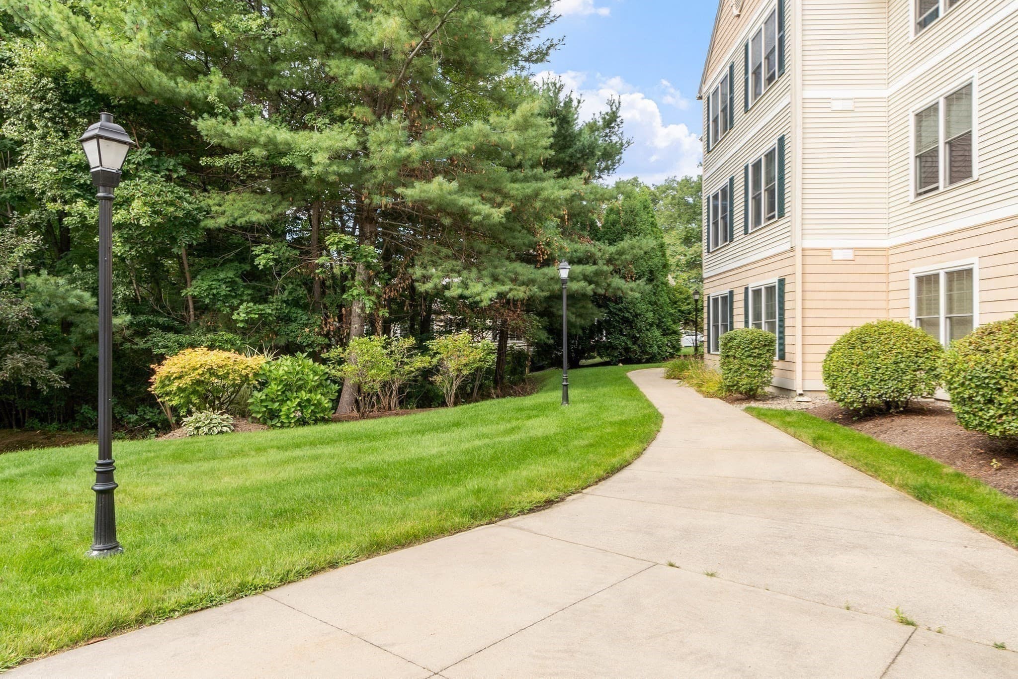 Condominium at 135 Beach Road # B207, Salisbury MA 01952, Salisbury, photo 33 of 38