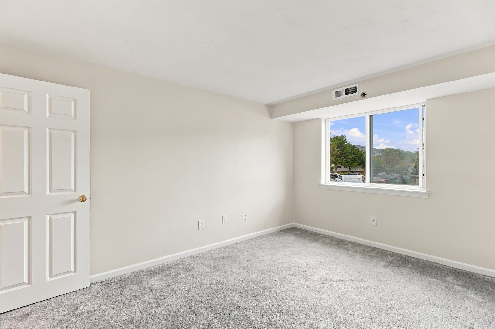 Condominium at 360 Littleton Road # H1, Chelmsford MA 01824, Chelmsford, photo 17 of 33