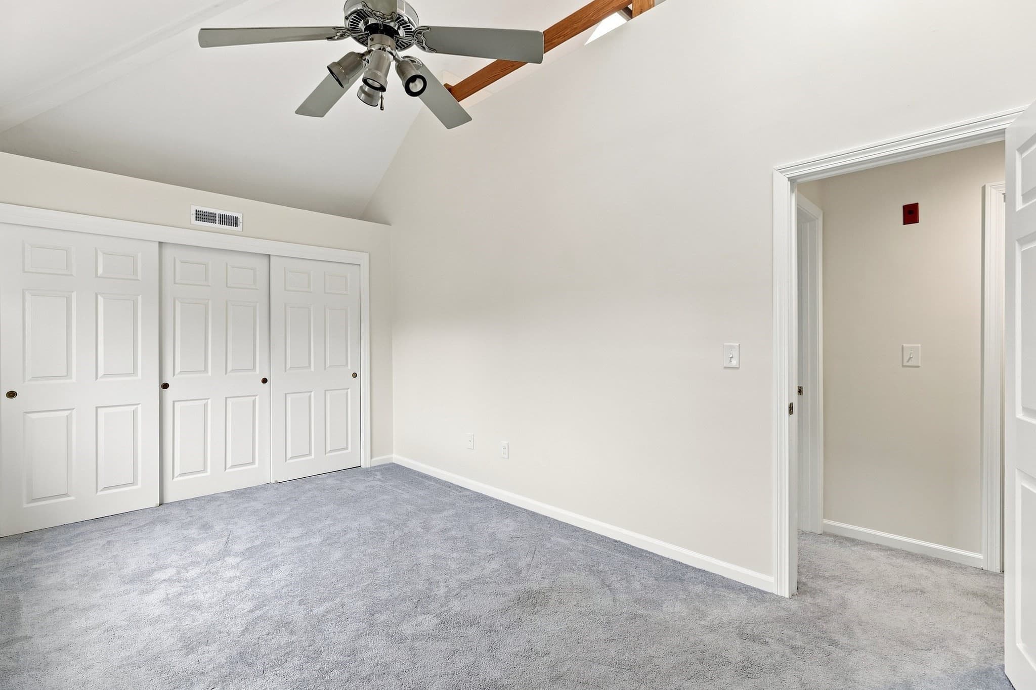 Condominium at 360 Littleton Road # H1, Chelmsford MA 01824, Chelmsford, photo 20 of 33