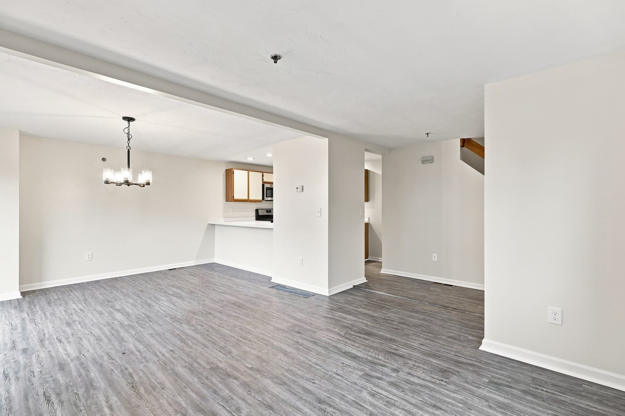 Condominium at 360 Littleton Road # H1, Chelmsford MA 01824, Chelmsford, photo 9 of 33