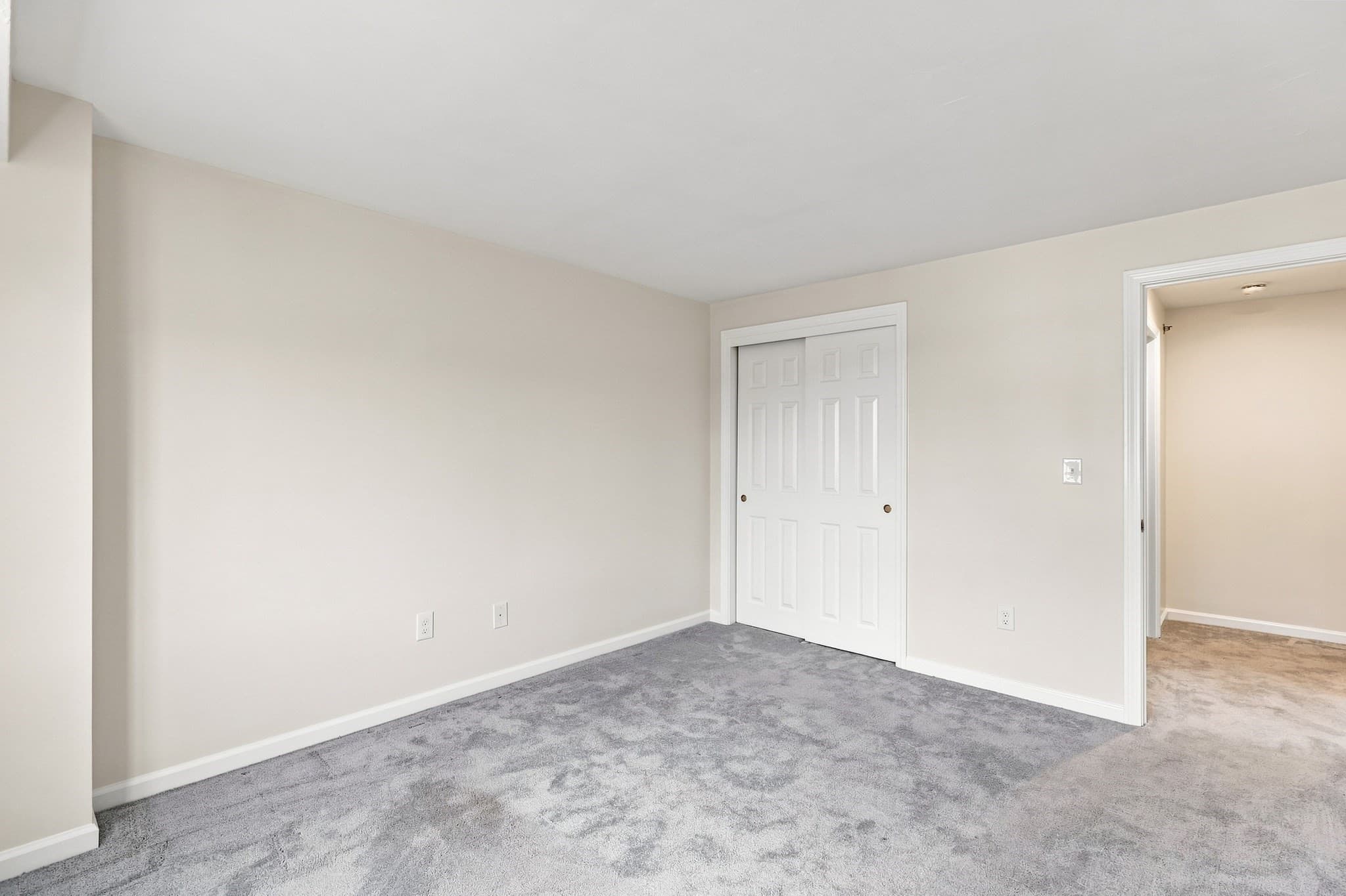 Condominium at 360 Littleton Road # H1, Chelmsford MA 01824, Chelmsford, photo 18 of 33