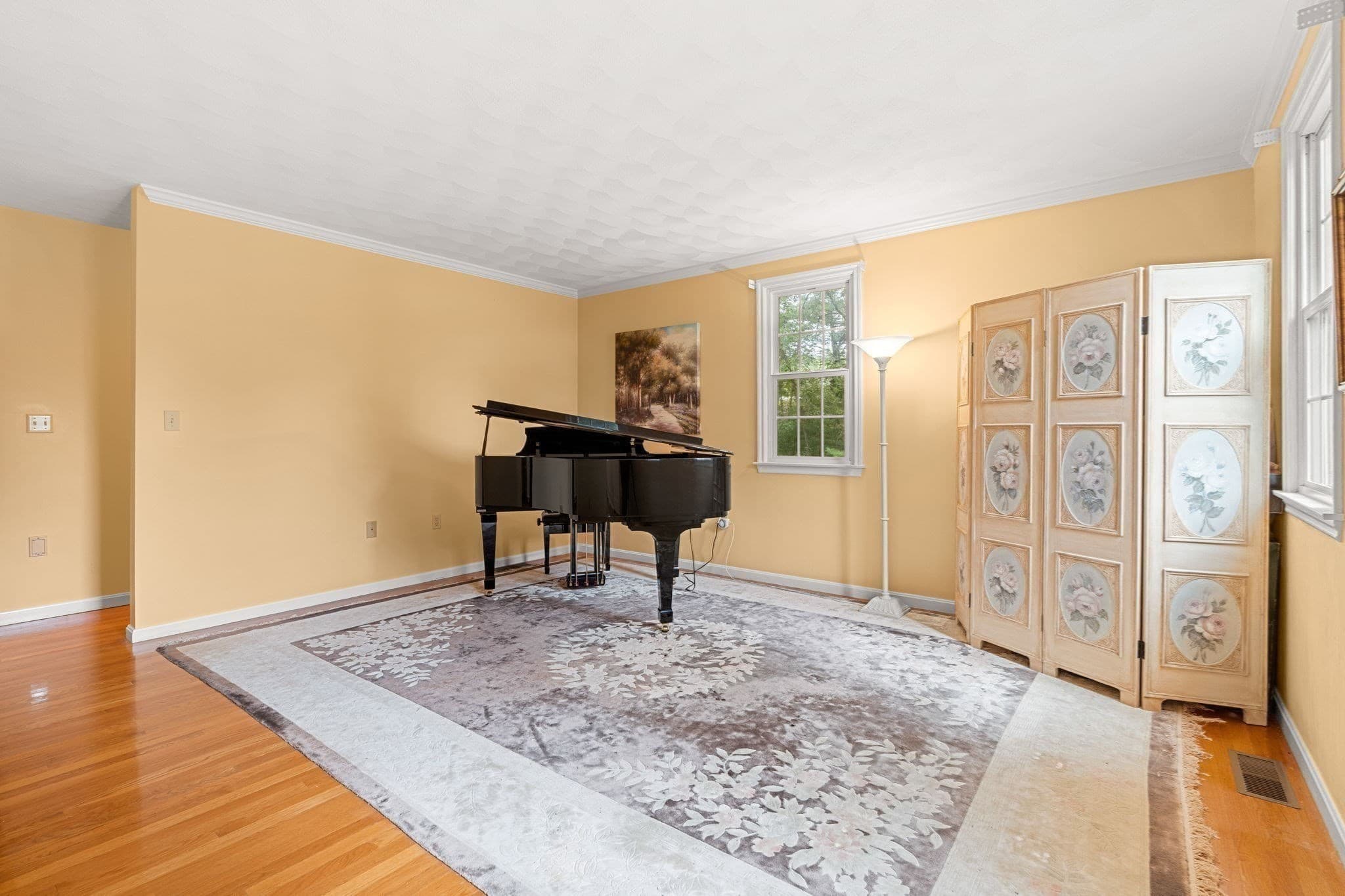 Single Family Residence at 19 Noel Rd, Andover MA 01810, Andover, photo 10 of 31