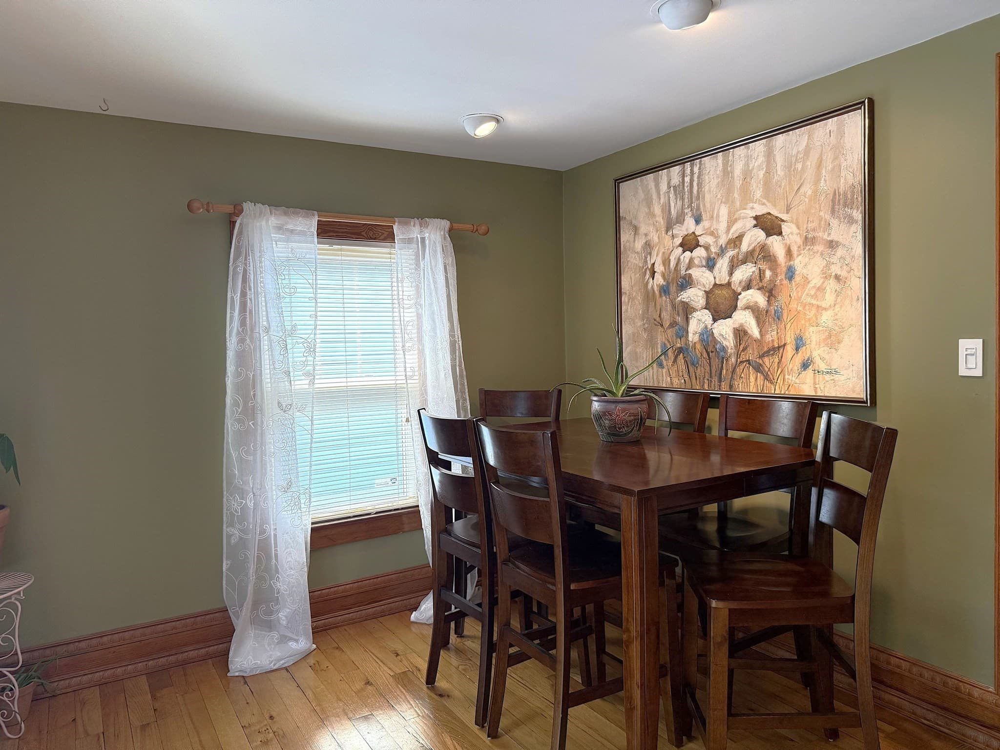 Single Family Residence at 282 Boutelle St, Fitchburg MA 01420, Fitchburg, photo 17 of 42