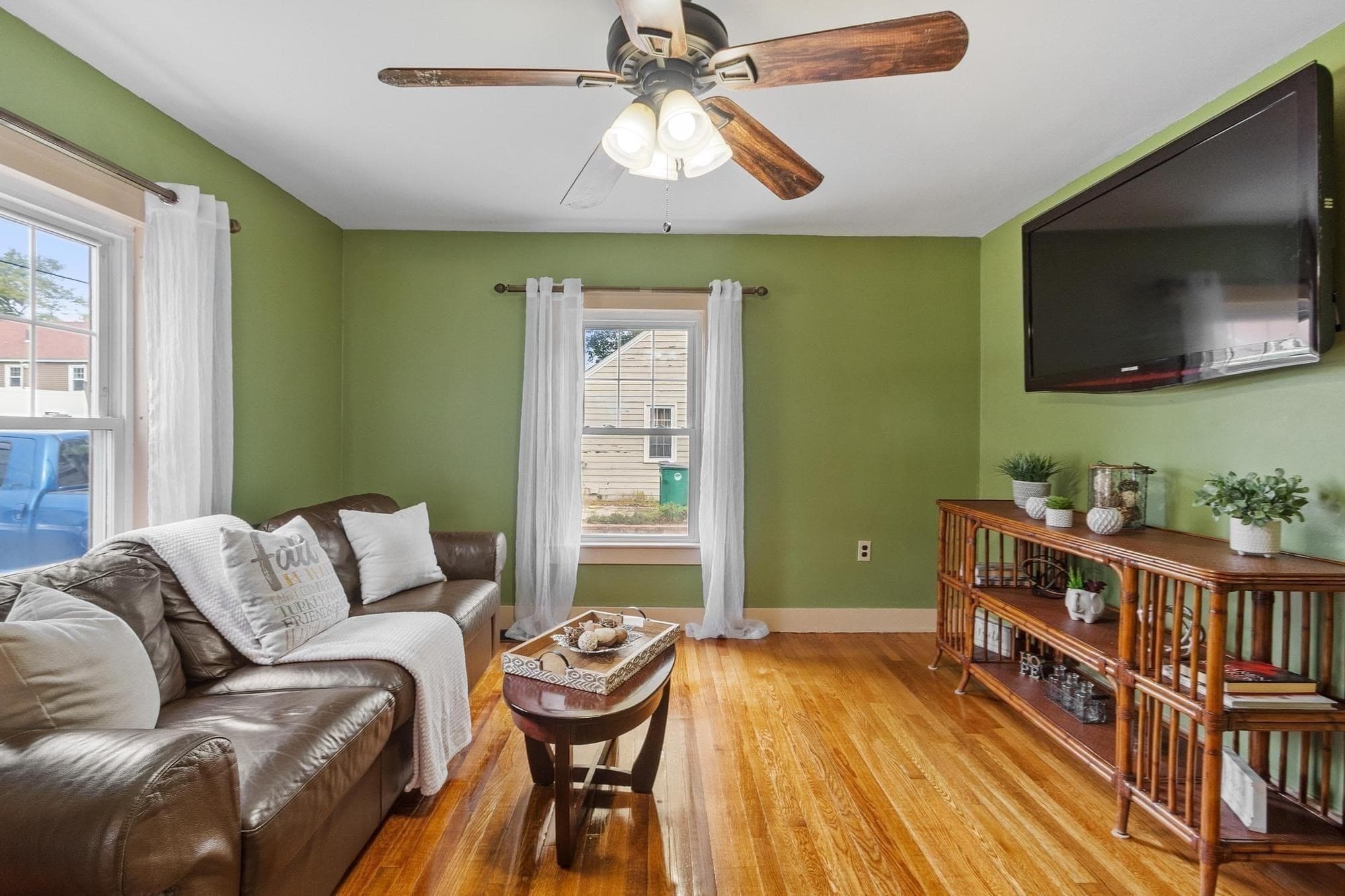Single Family Residence at 282 Boutelle St, Fitchburg MA 01420, Fitchburg, photo 12 of 42