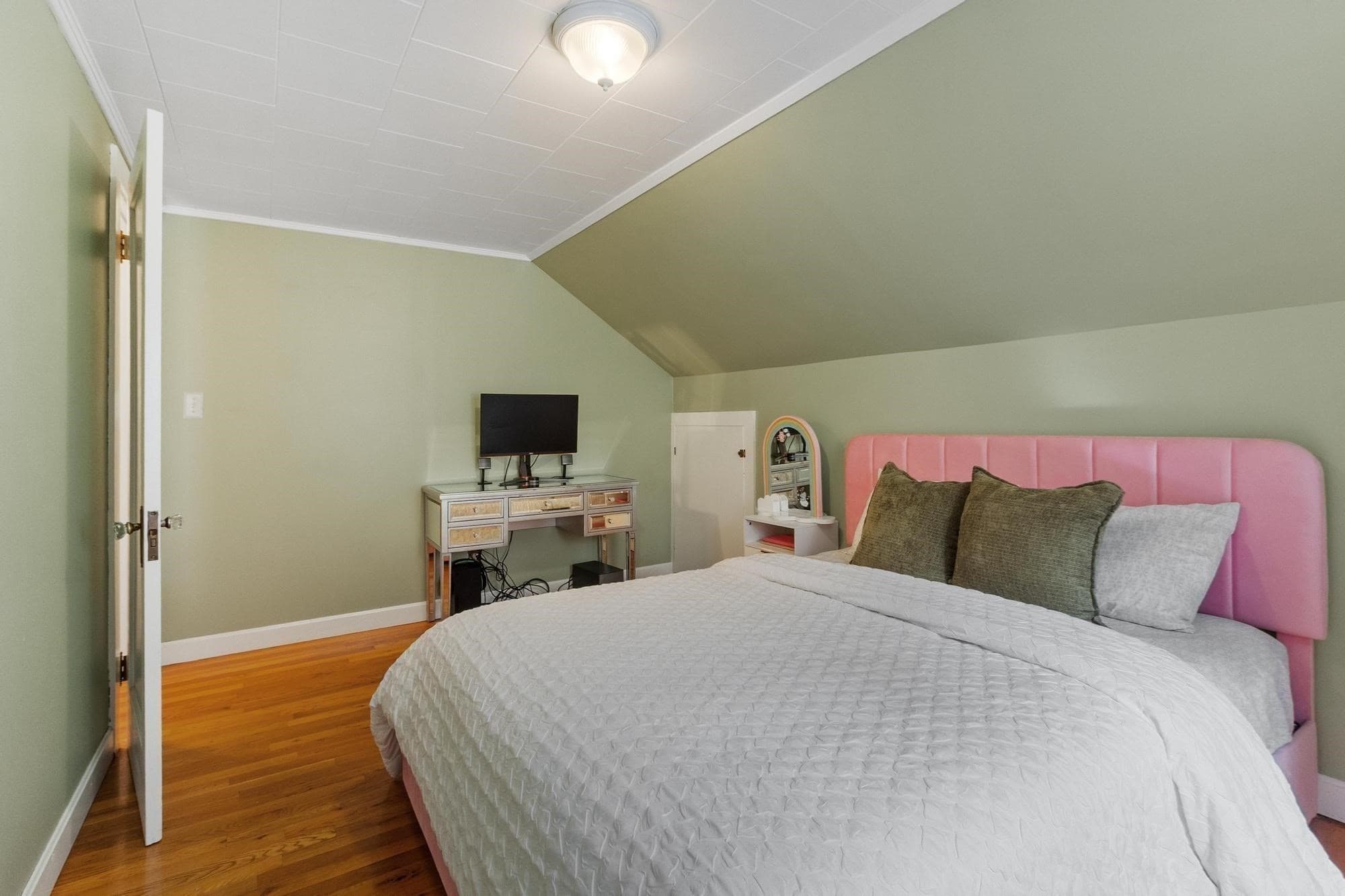 Single Family Residence at 282 Boutelle St, Fitchburg MA 01420, Fitchburg, photo 26 of 42