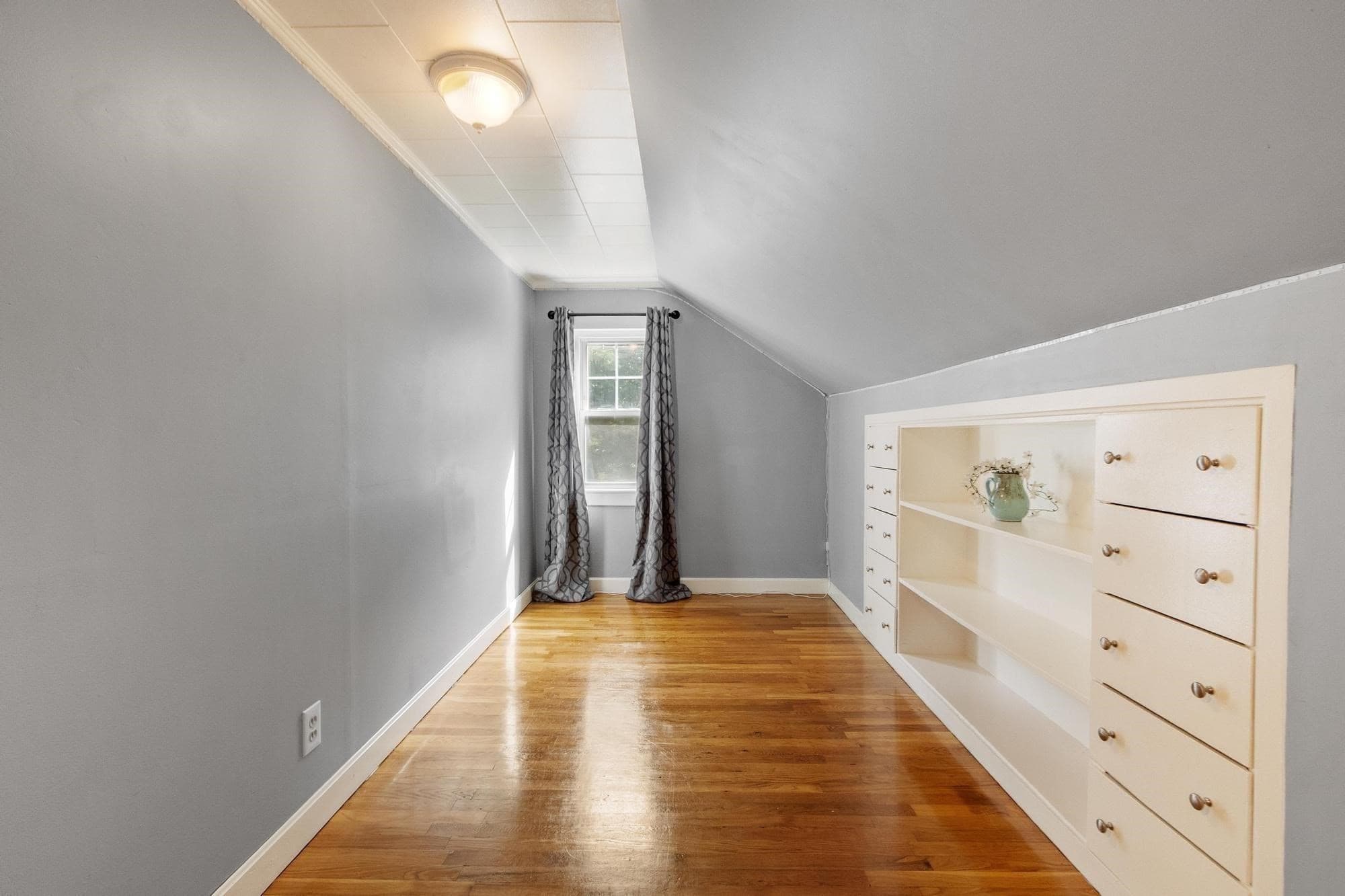 Single Family Residence at 282 Boutelle St, Fitchburg MA 01420, Fitchburg, photo 32 of 42