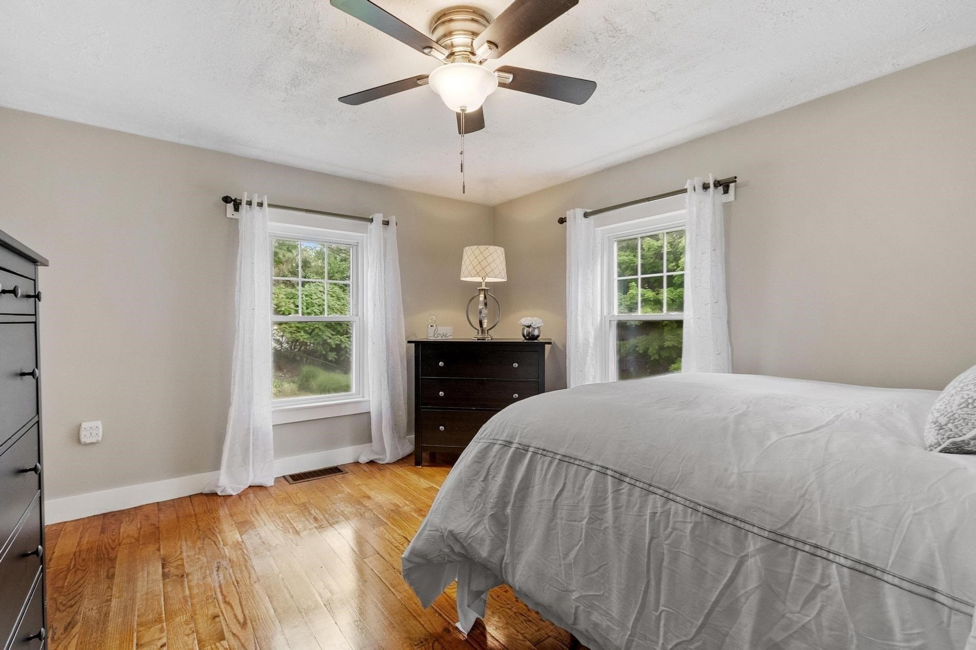 Single Family Residence at 282 Boutelle St, Fitchburg MA 01420, Fitchburg, photo 20 of 42