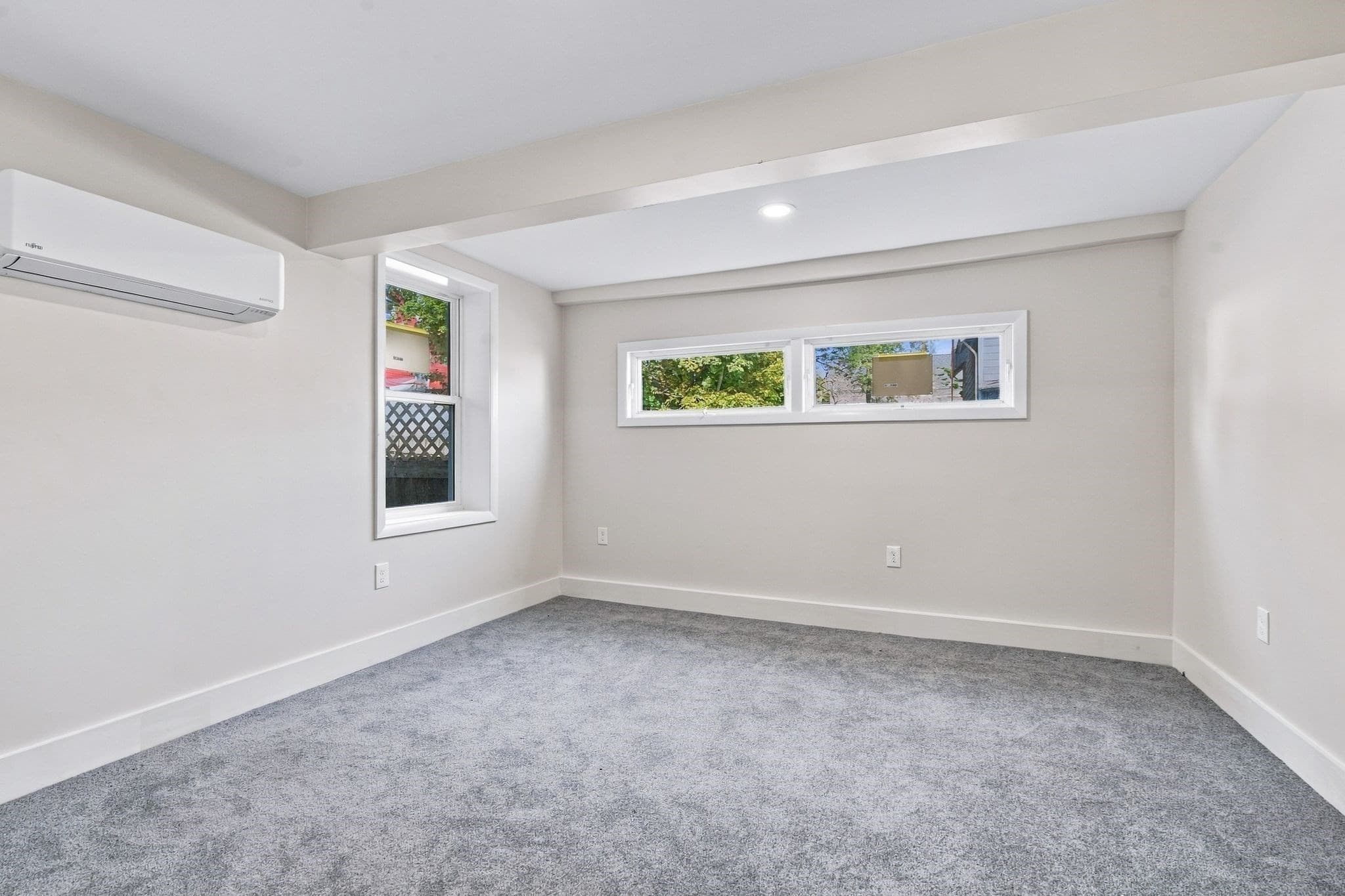 3 Family at 133 State St, New Bedford MA 02740, New Bedford, photo 12 of 42