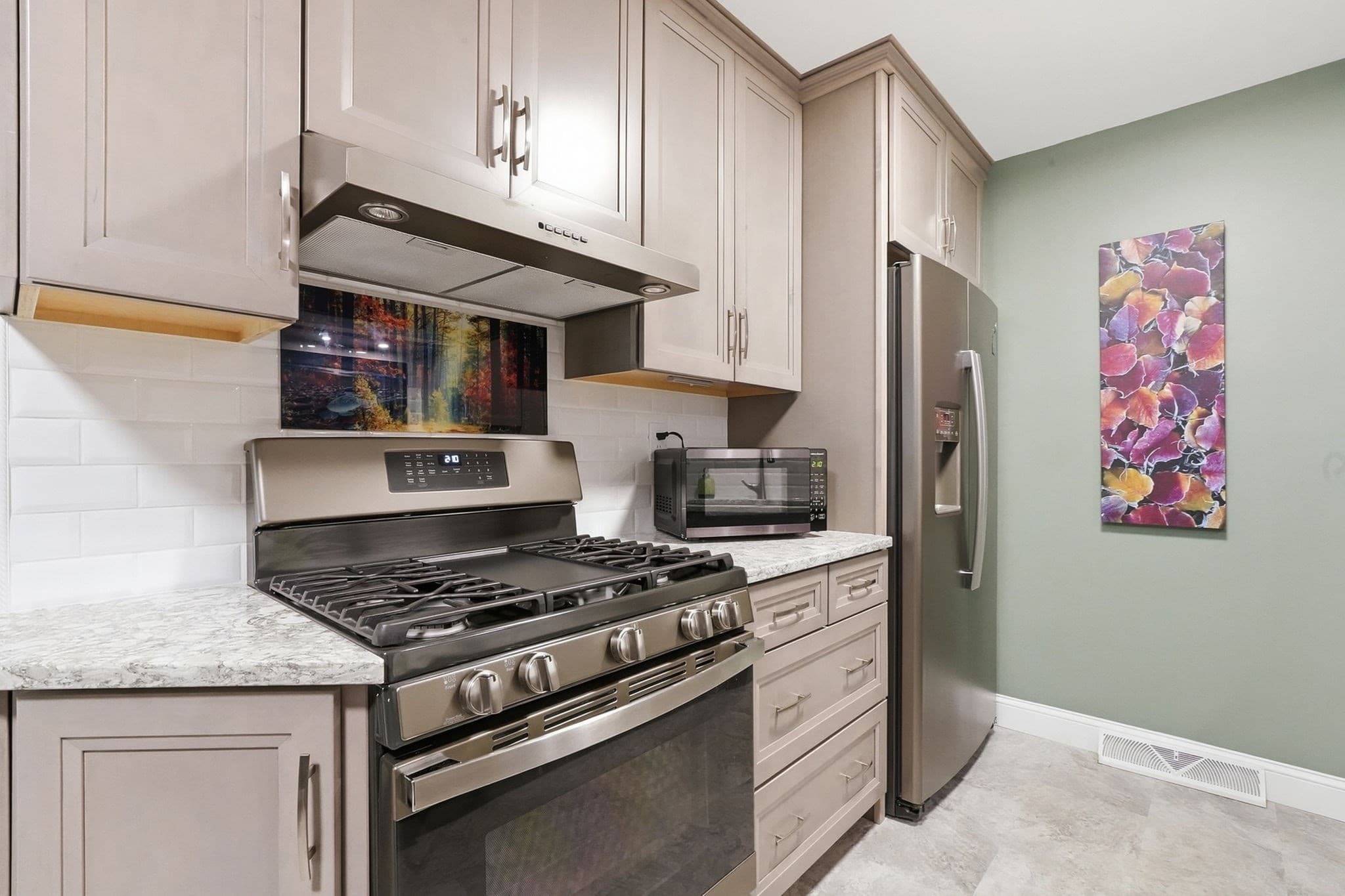 Condominium at 47 Meadowbrook Ln # 47, Palmer MA 01069, Palmer, photo 4 of 40