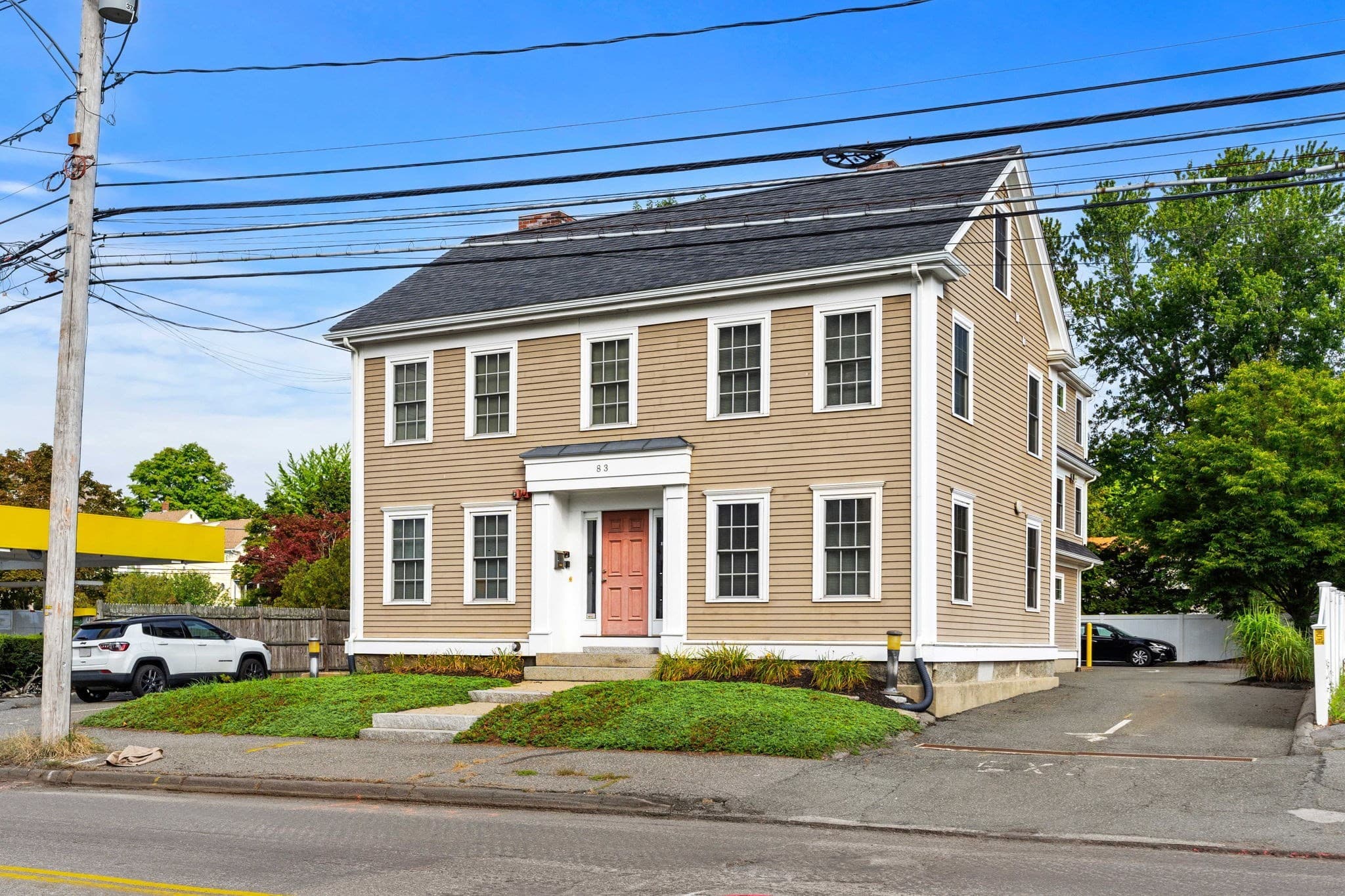 83 Holten St, Danvers MA 01923