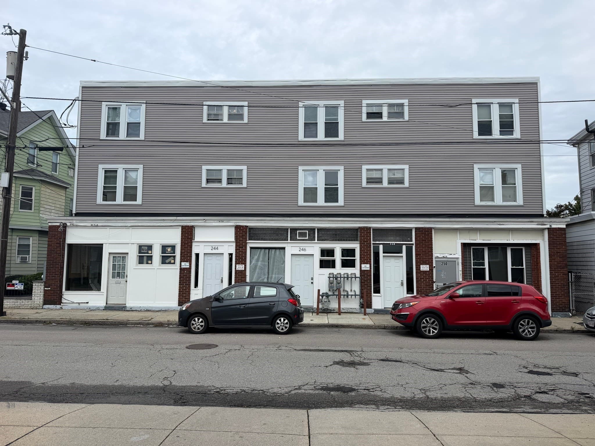 240 Osborn St, Fall River MA 02724