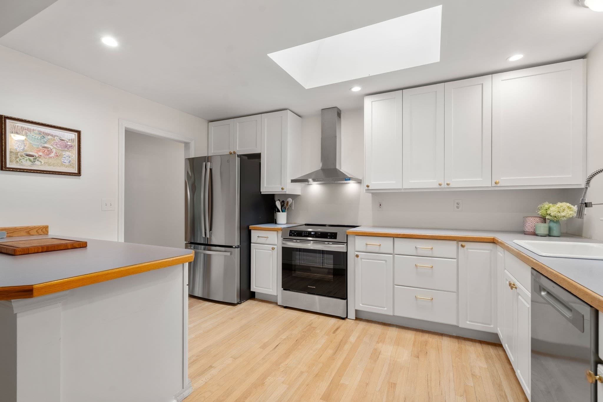 Single Family Residence at 627 Concord Road, Marlborough MA 01752, Marlborough, photo 10 of 28