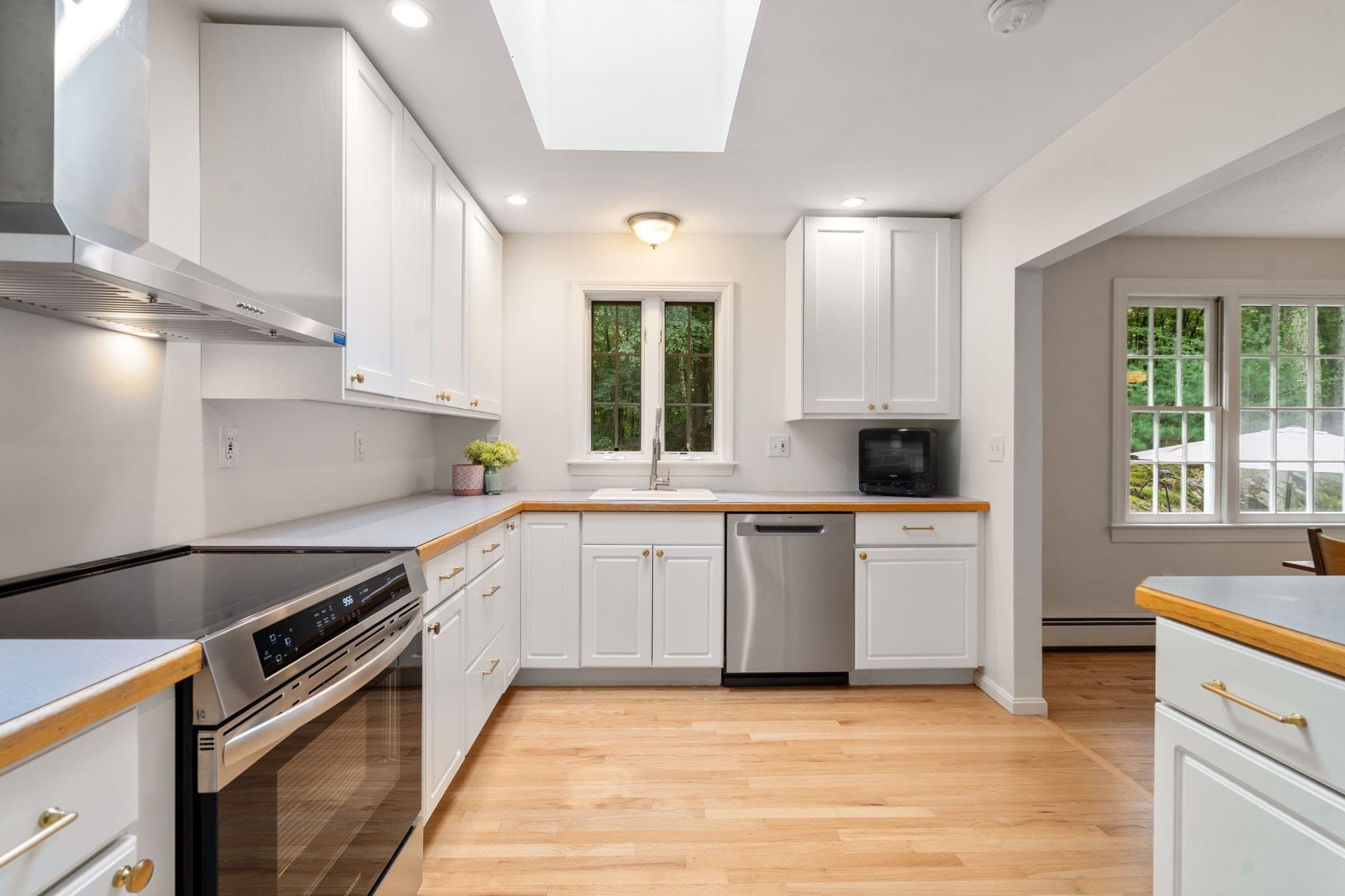 Single Family Residence at 627 Concord Road, Marlborough MA 01752, Marlborough, photo 11 of 28