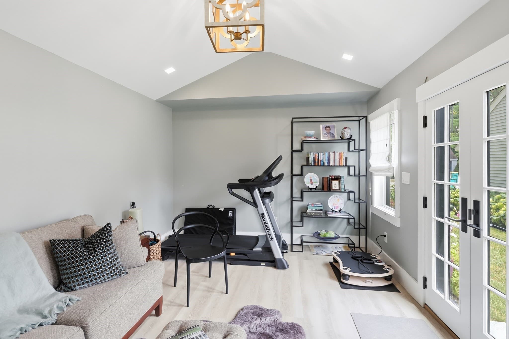 Single Family Residence at 9 Stacey Circle, Concord MA 01742, Concord, photo 37 of 42
