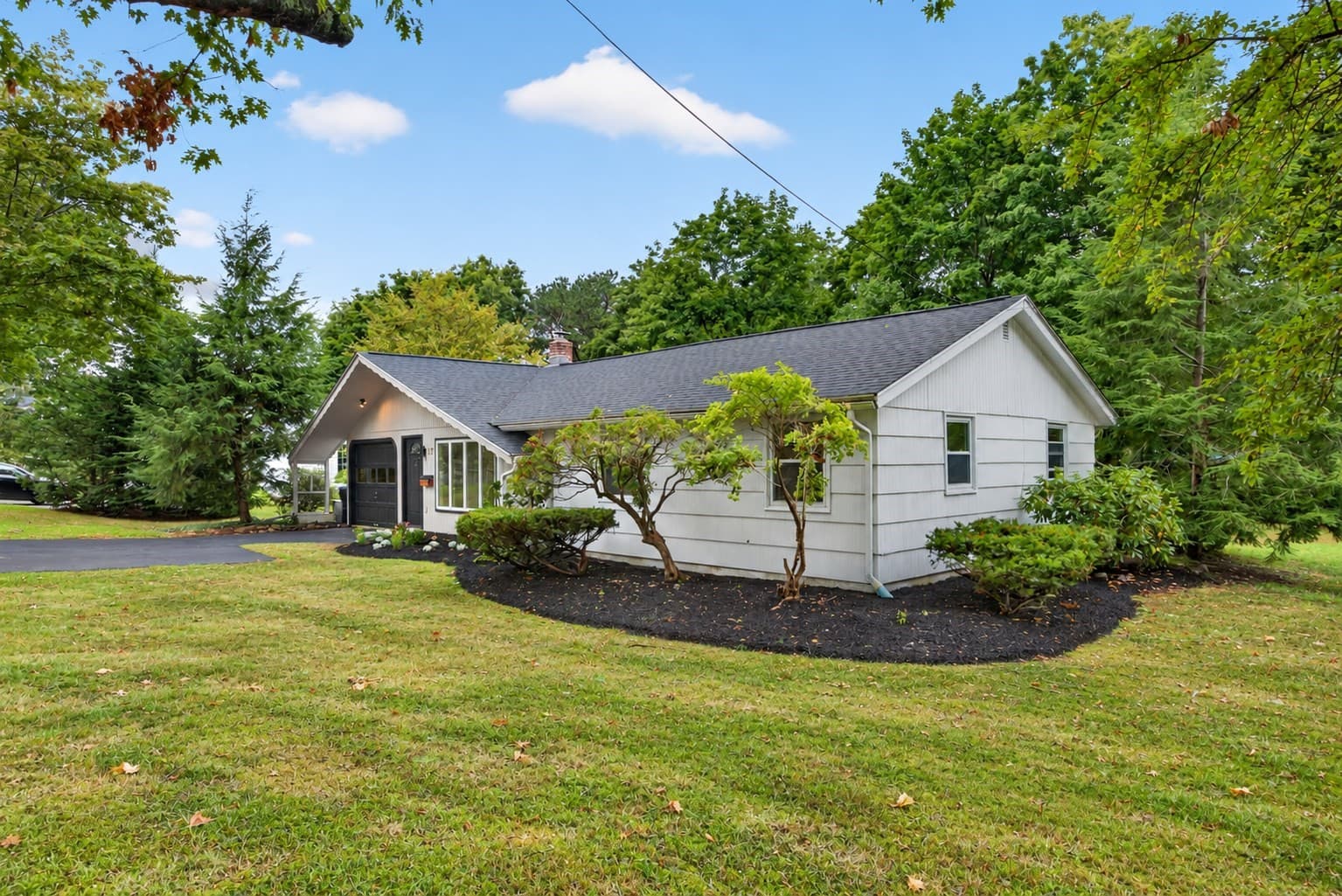 Single Family Residence at 17 Grover St, Beverly MA 01915, Beverly, photo 2 of 30