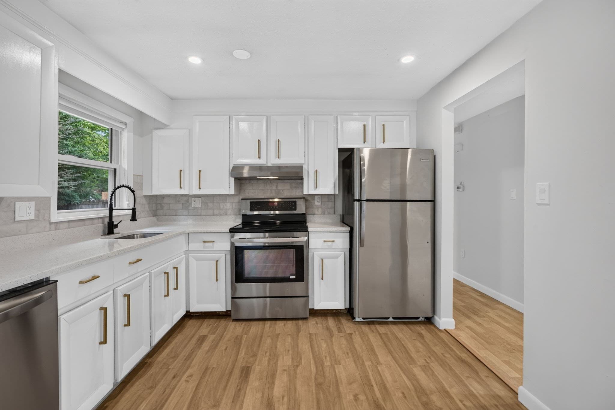 Single Family Residence at 17 Grover St, Beverly MA 01915, Beverly, photo 6 of 30