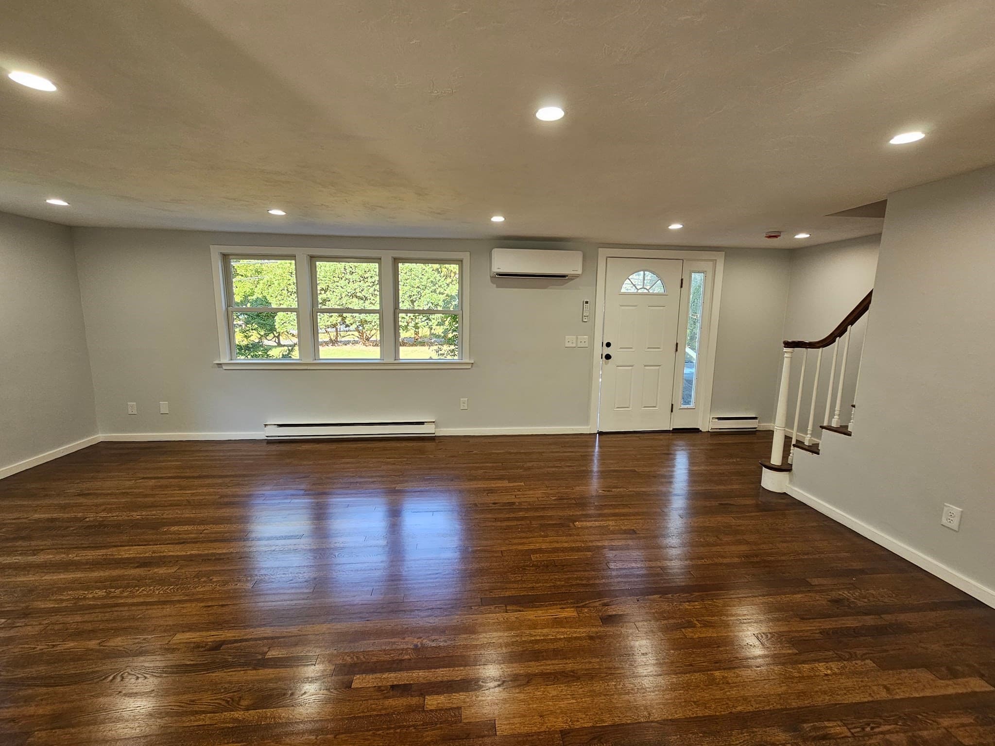 Single Family Residence at 165 Newbury St, Framingham MA 01701, Framingham, photo 13 of 40