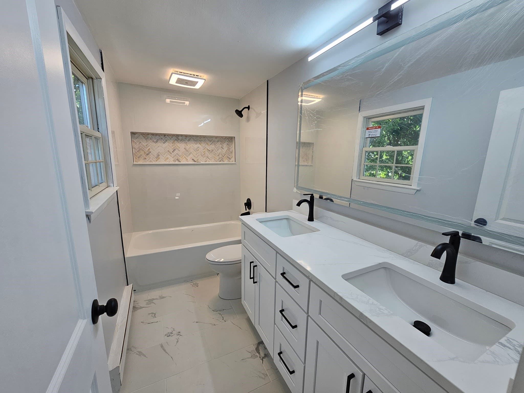 Single Family Residence at 165 Newbury St, Framingham MA 01701, Framingham, photo 29 of 40