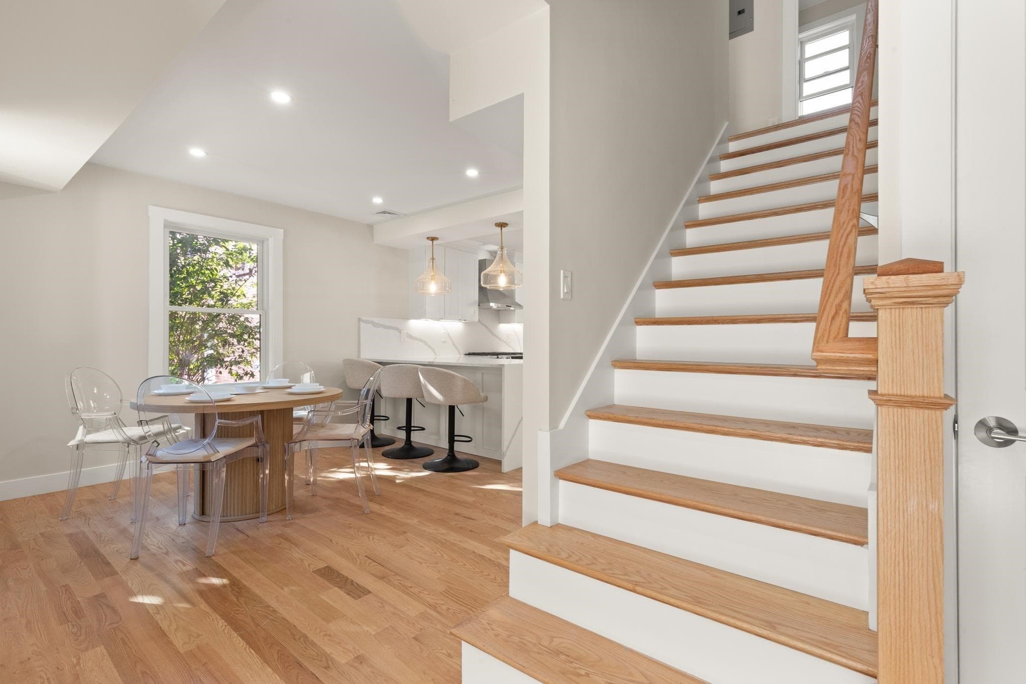 Single Family Residence at 709 Belmont St, Belmont MA 02478, Belmont, photo 6 of 41