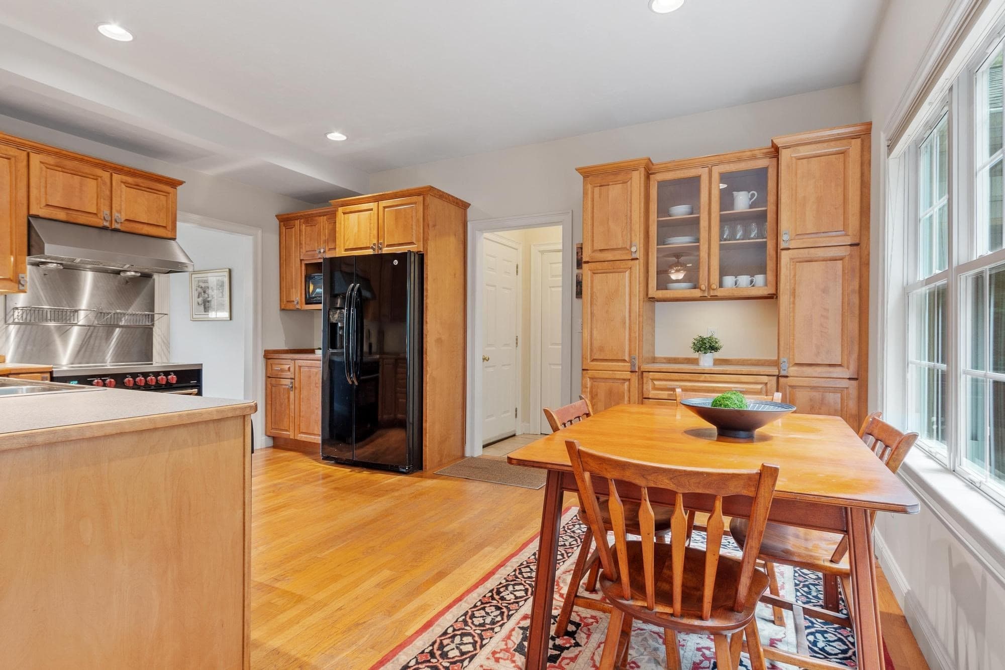 Single Family Residence at 71 Nicolle Ter, Gardner MA 01440, Gardner, photo 9 of 42