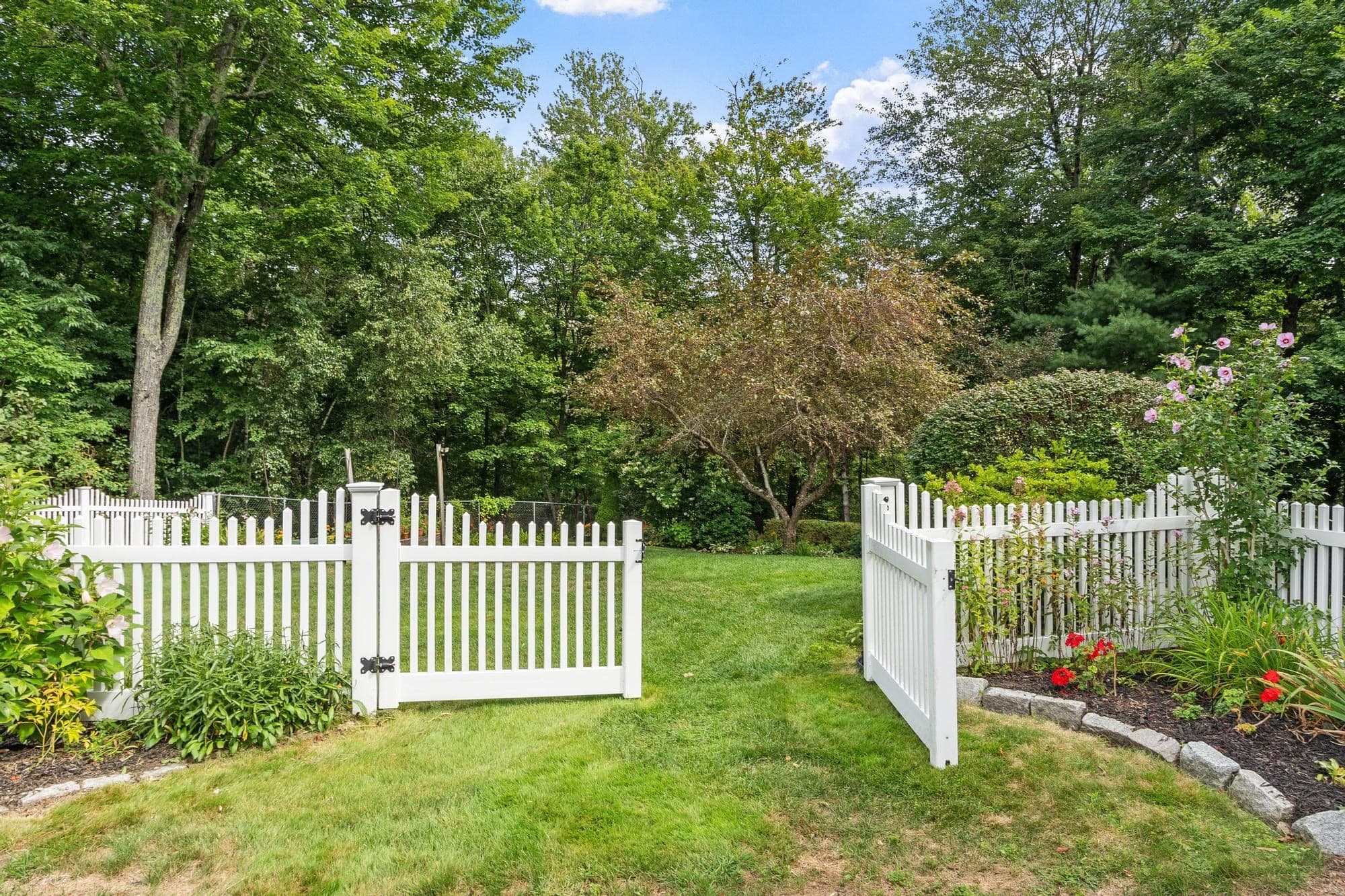 Single Family Residence at 71 Nicolle Ter, Gardner MA 01440, Gardner, photo 38 of 42