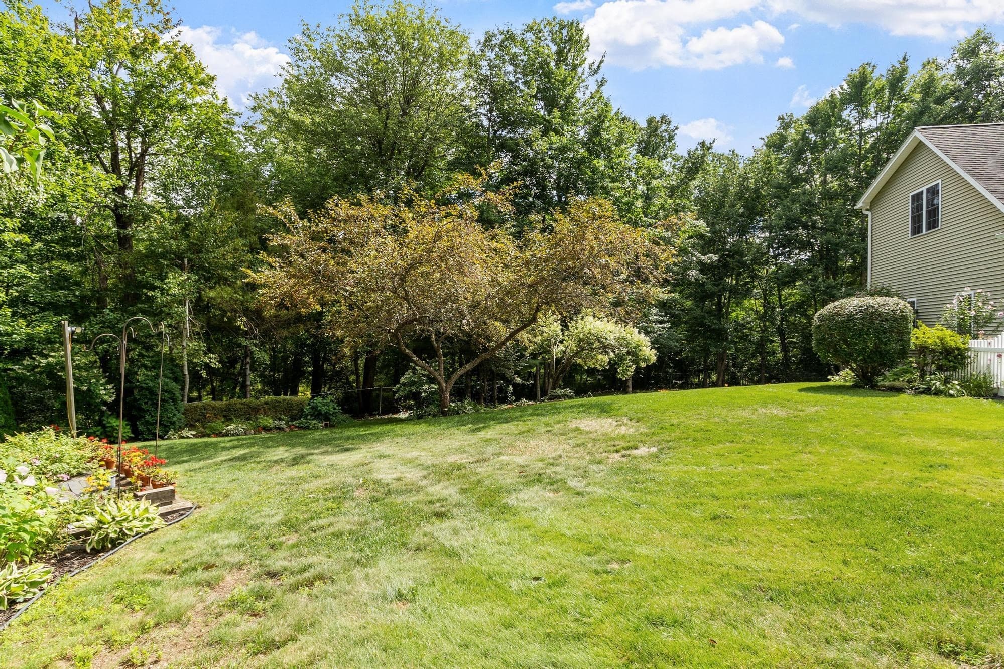 Single Family Residence at 71 Nicolle Ter, Gardner MA 01440, Gardner, photo 37 of 42