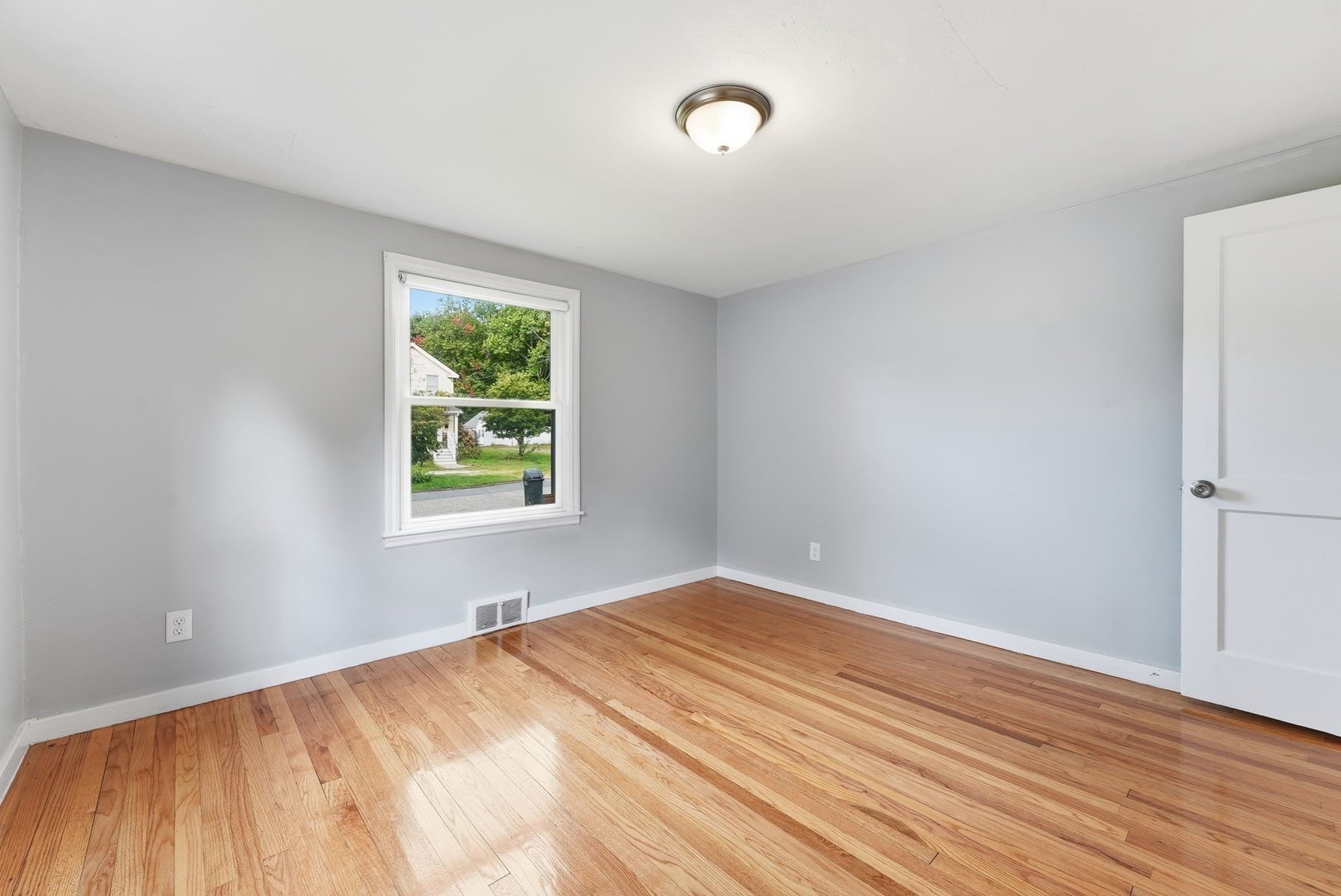 Single Family Residence at 73 Edmund St, East Longmeadow MA 01028, East Longmeadow, photo 23 of 42