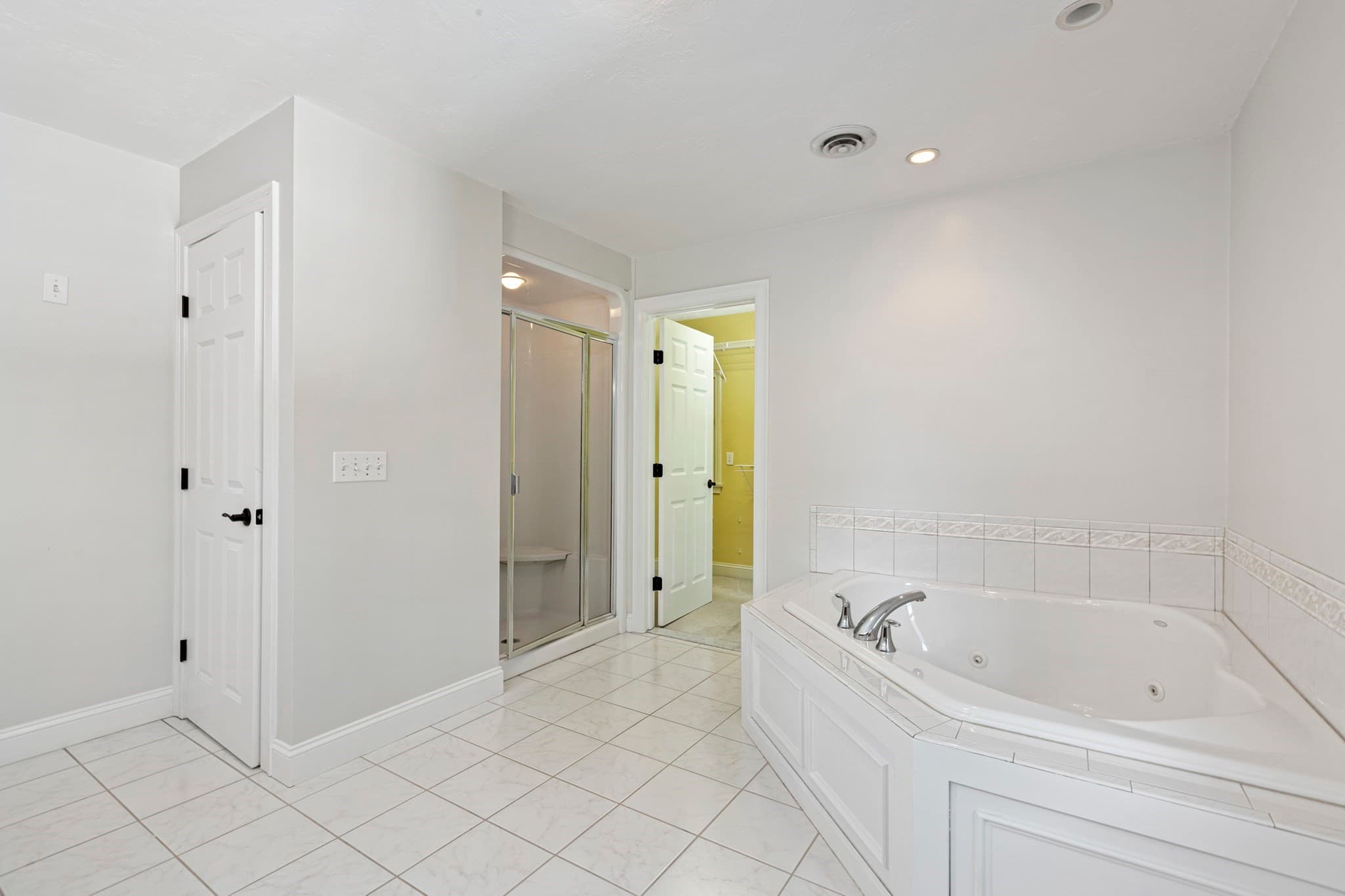 Single Family Residence at 8 Wildewood Drive, Paxton MA 01612, Paxton, photo 26 of 42