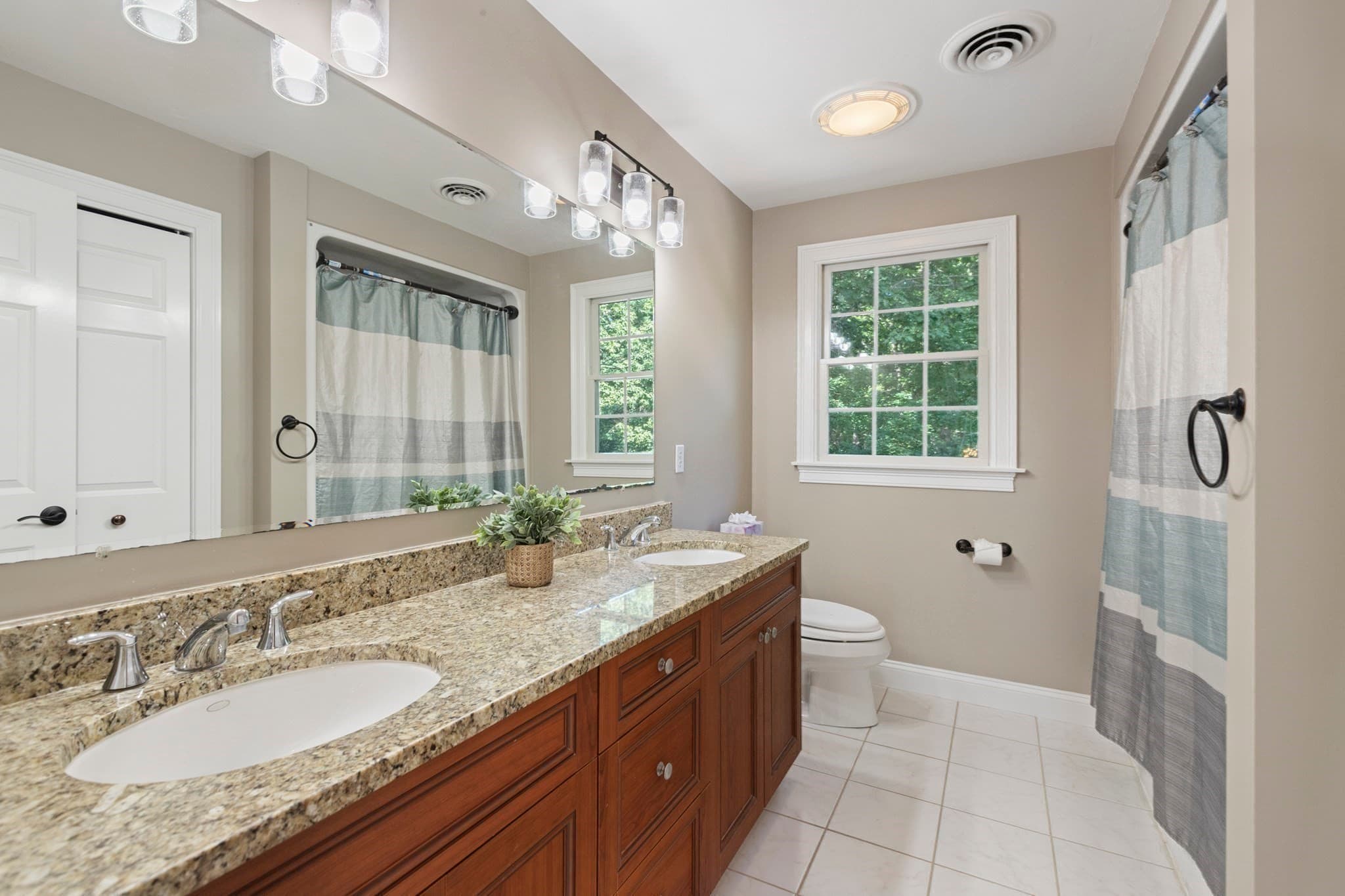 Single Family Residence at 8 Wildewood Drive, Paxton MA 01612, Paxton, photo 33 of 42
