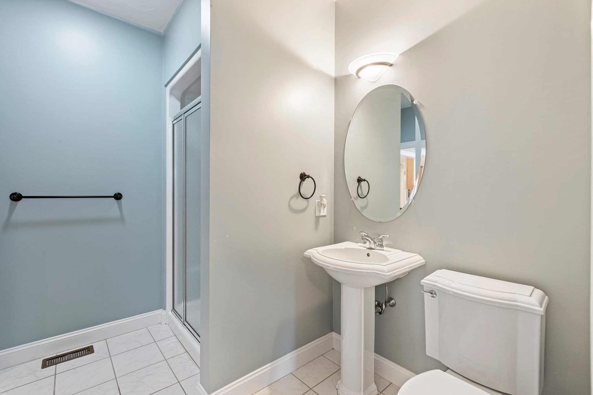 Single Family Residence at 8 Wildewood Drive, Paxton MA 01612, Paxton, photo 11 of 42